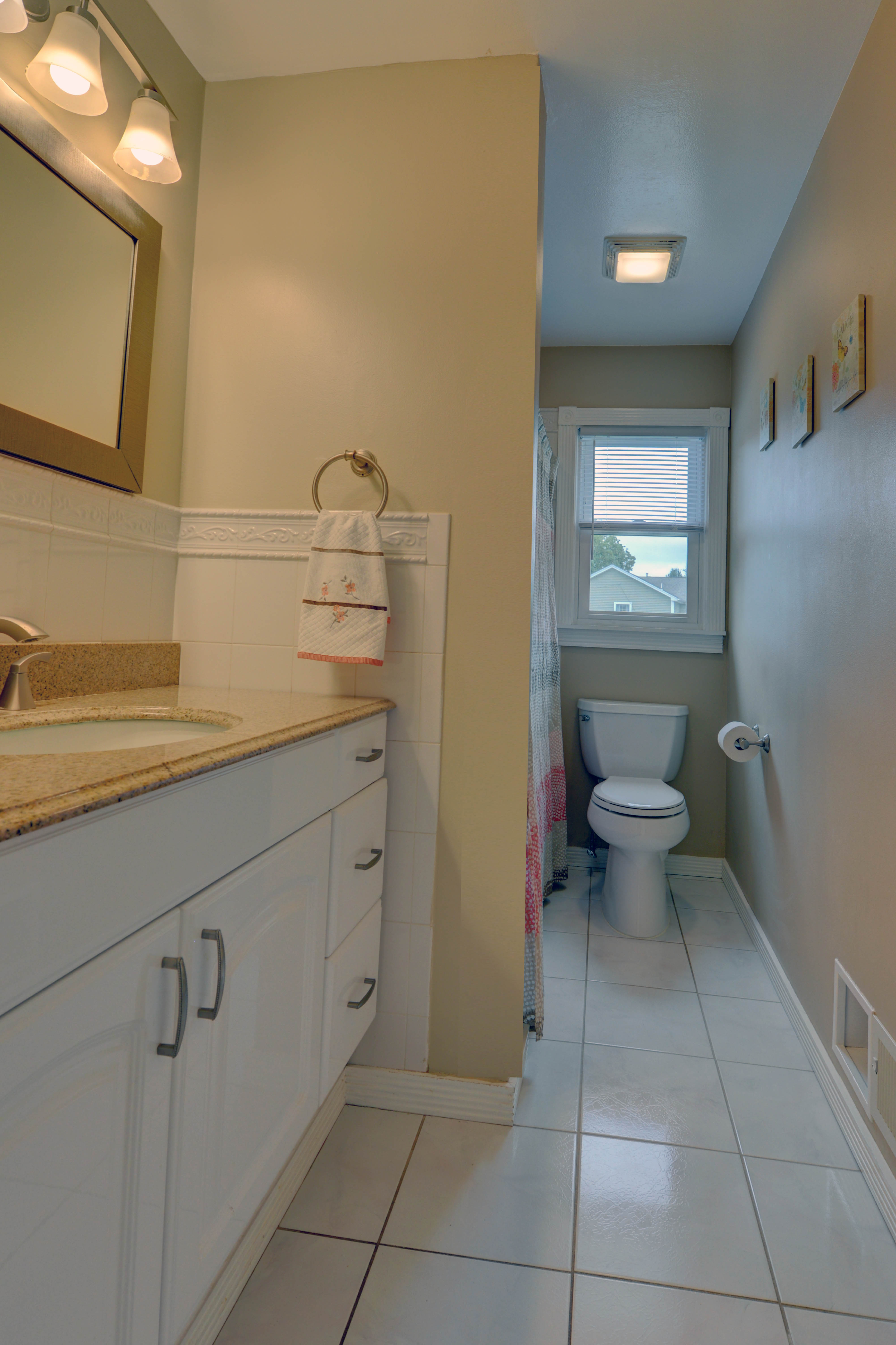 Pequannock, New Jersey, 07440, United States, 3 Bedrooms Bedrooms, ,3 BathroomsBathrooms,Residential,For Sale,1944939