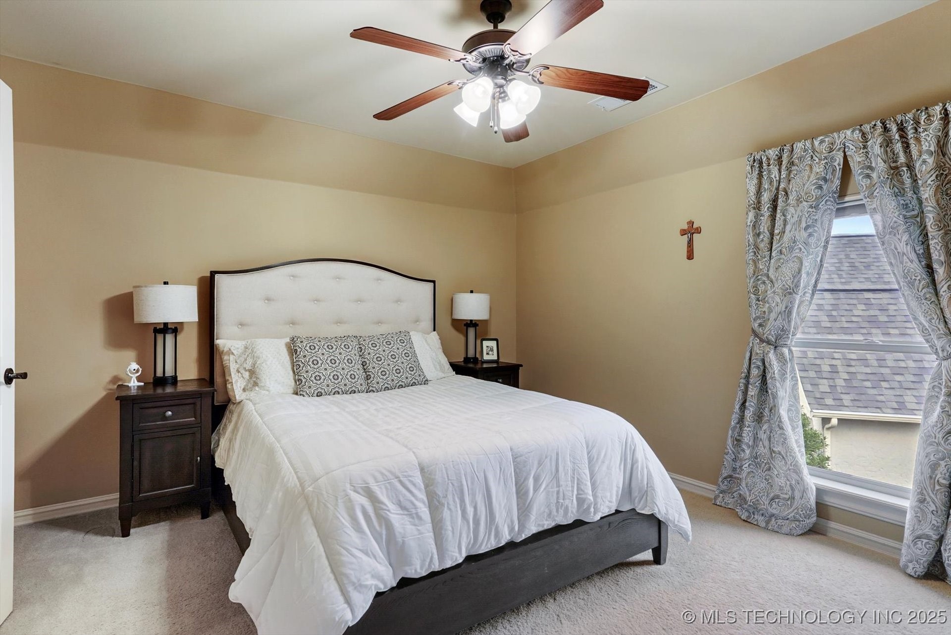 Tulsa, Oklahoma, 74137, United States, 4 Bedrooms Bedrooms, ,4 BathroomsBathrooms,Residential,For Sale,2003368