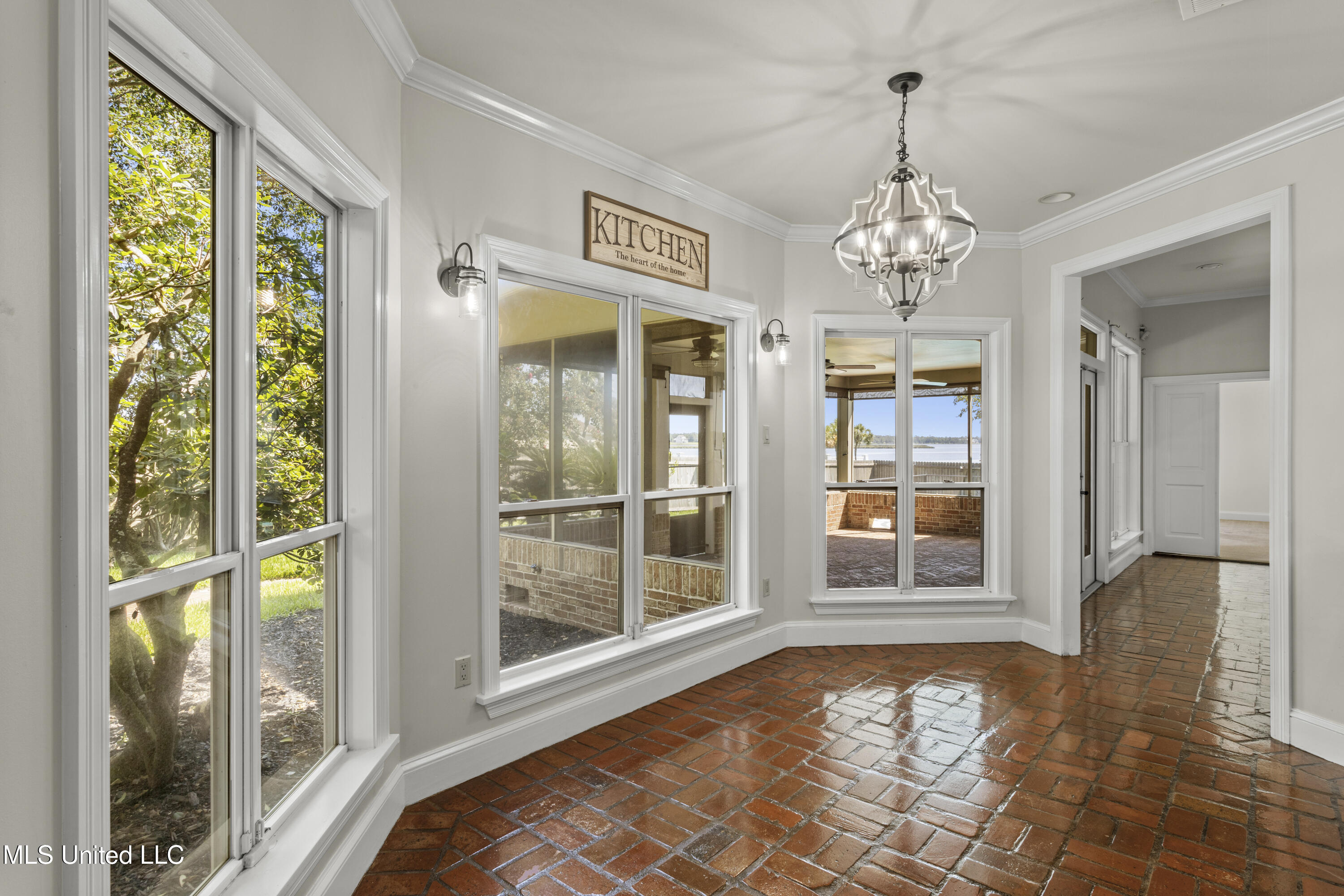 Biloxi, Mississippi, 39531, United States, 4 Bedrooms Bedrooms, ,3 BathroomsBathrooms,Residential,For Sale,1908803