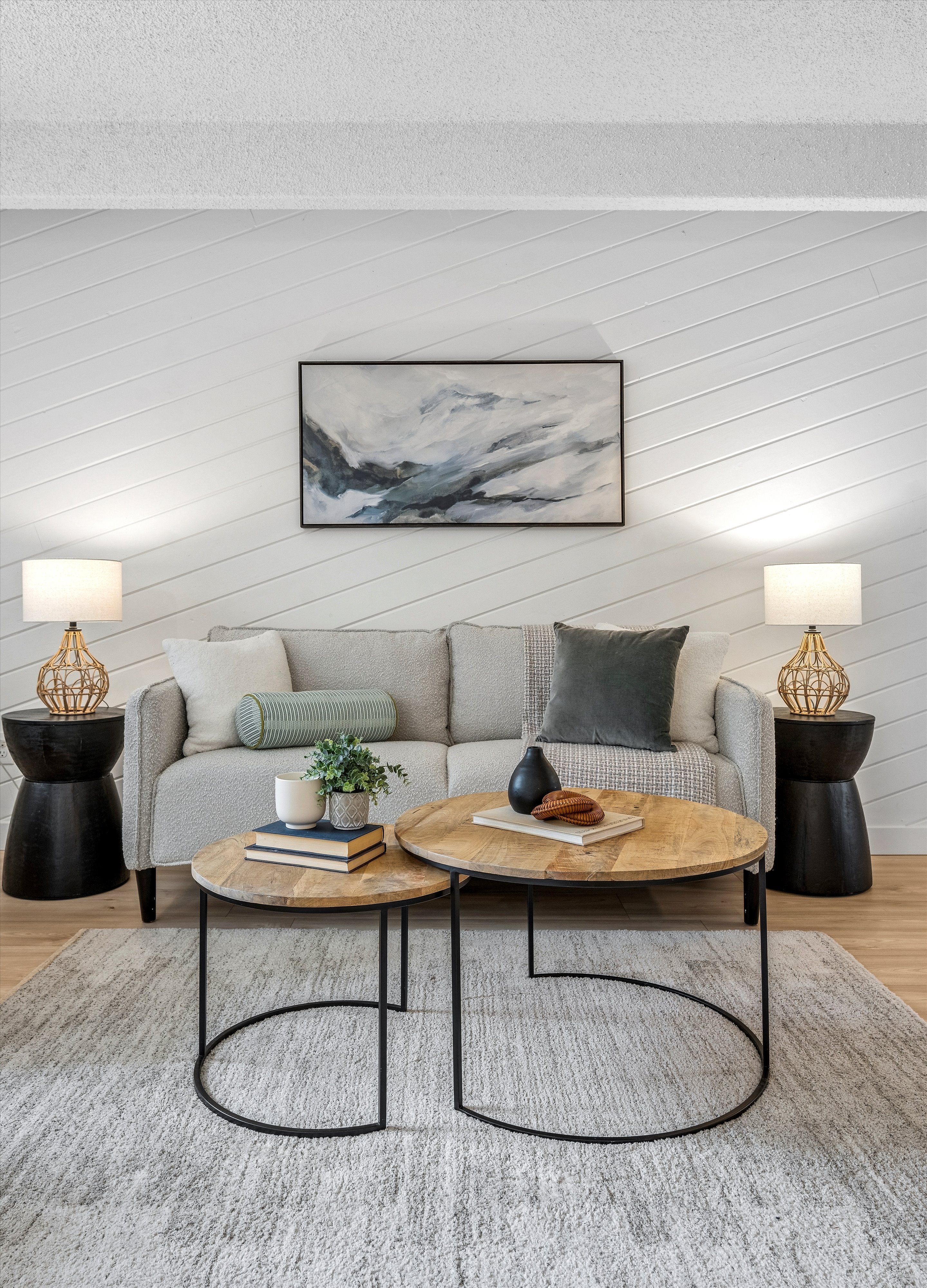  Beautifully Remodeled and Move-in Ready - 物件實景