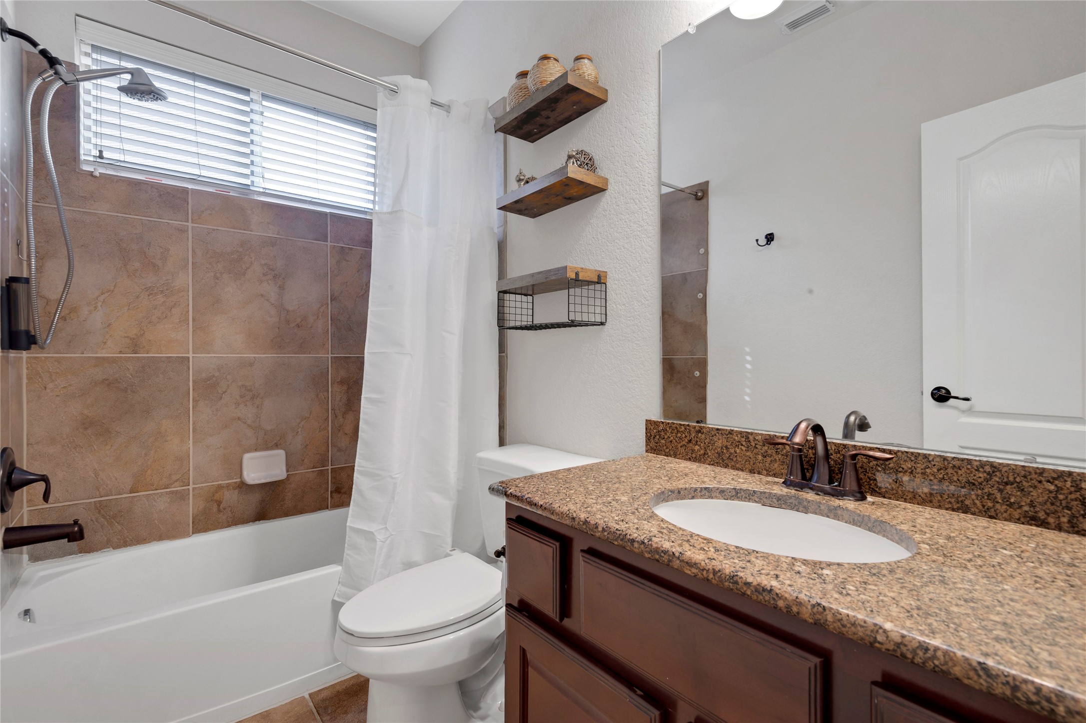 Spring, Texas, 77379, United States, 5 Bedrooms Bedrooms, ,4 BathroomsBathrooms,Residential,For Sale,1950811