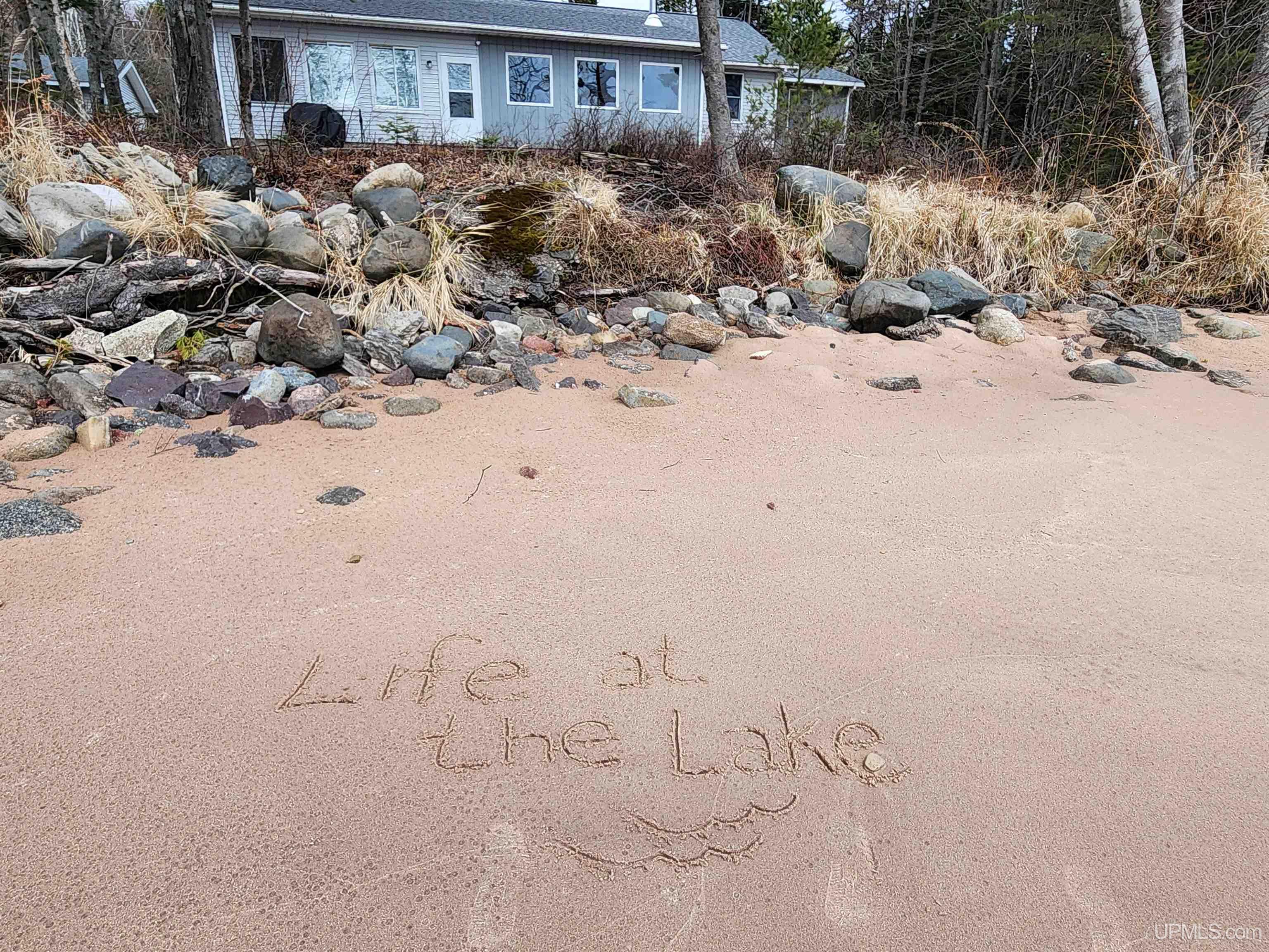 Lake Linden, Michigan, 49945, United States, 3 Bedrooms Bedrooms, ,3 BathroomsBathrooms,Residential,For Sale,1881345