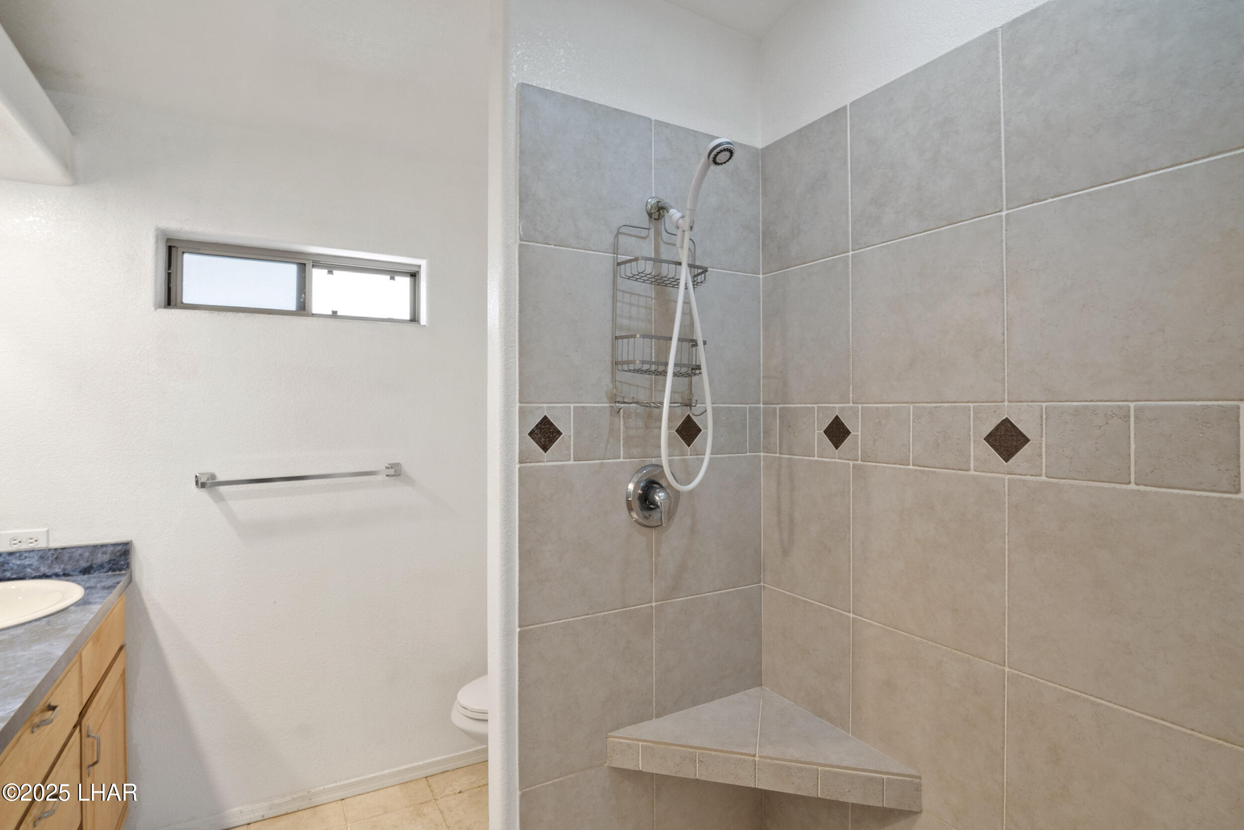 Lake Havasu City, Arizona, 86406, United States, 3 Bedrooms Bedrooms, ,1 BathroomBathrooms,Residential,For Sale,1838227