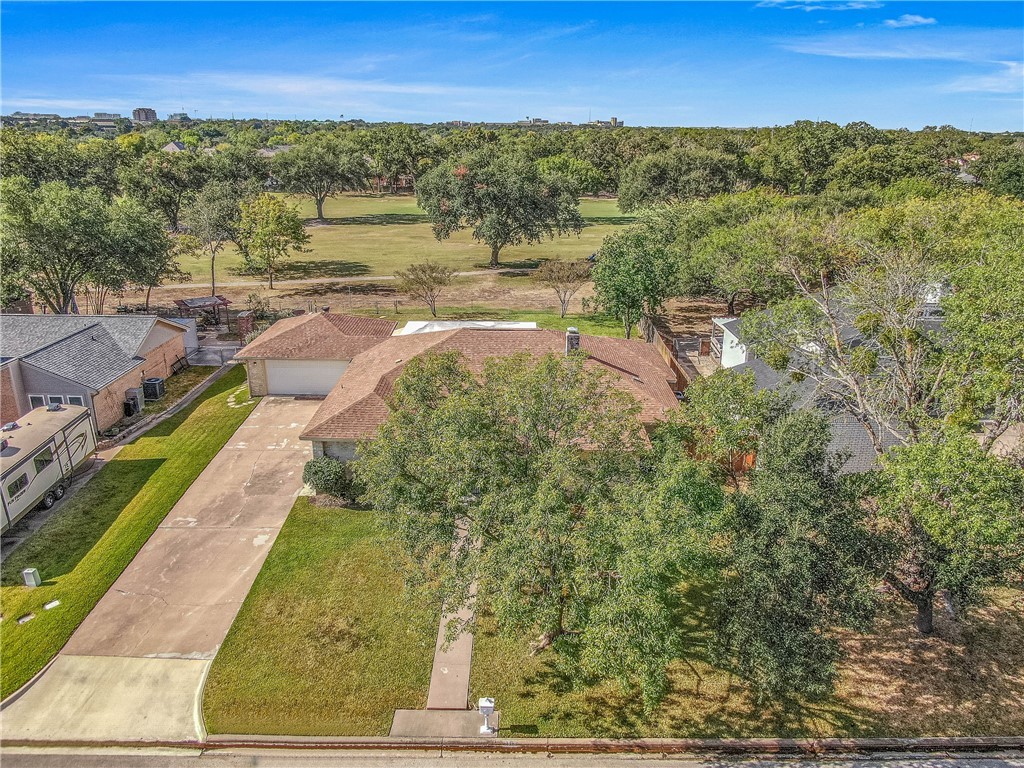 Bryan, Texas, 77802, United States, 3 Bedrooms Bedrooms, ,2 BathroomsBathrooms,Residential,For Sale,1975347