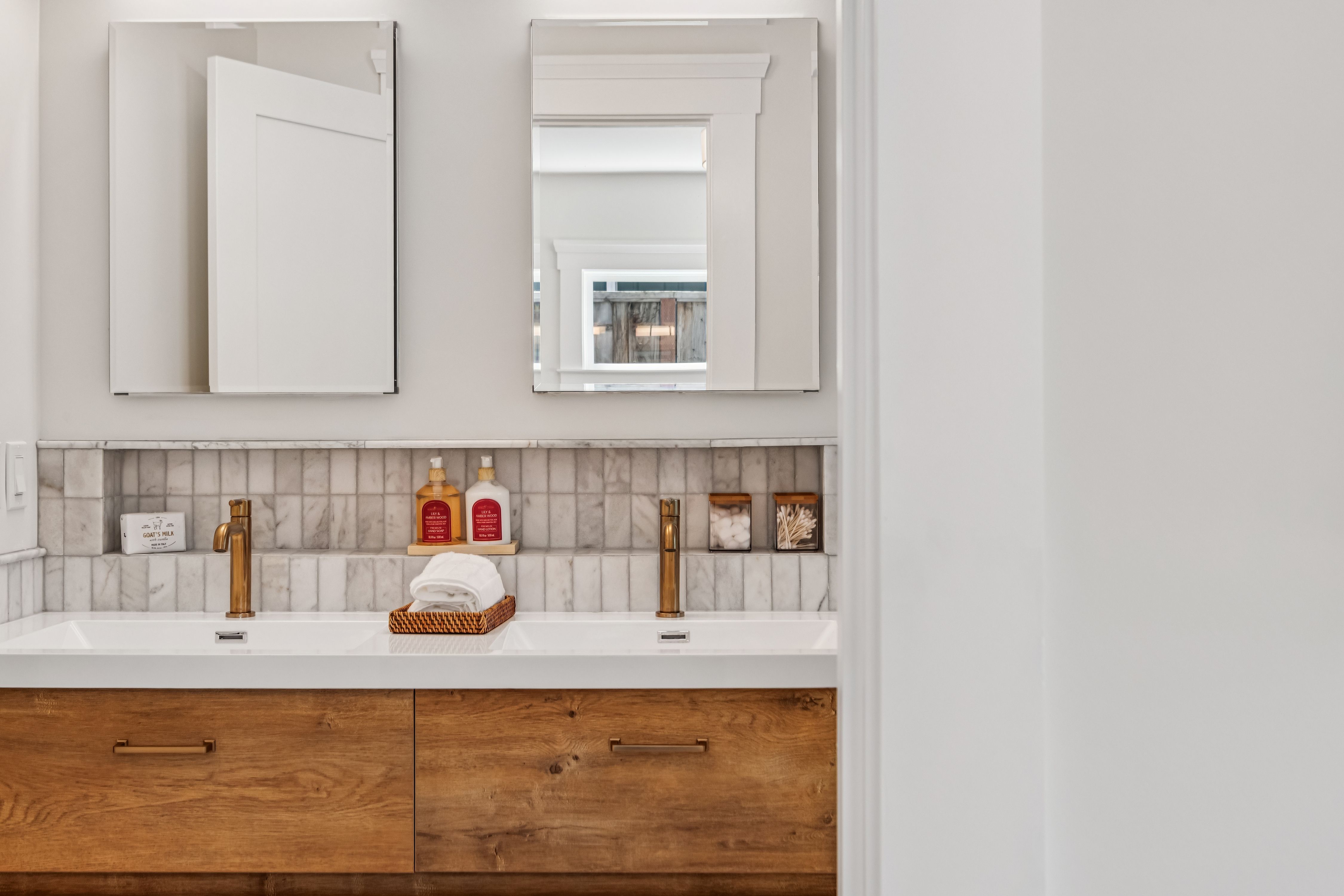  Exquisitely Renovated Craftsman in the Heart of Glenview - 物件實景