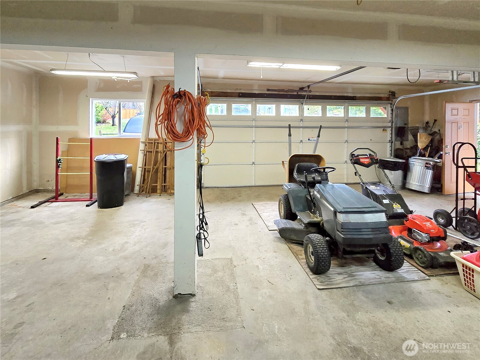 Camano Island, Washington, 98277, United States, 3 Bedrooms Bedrooms, ,3 BathroomsBathrooms,Residential,For Sale,2003067