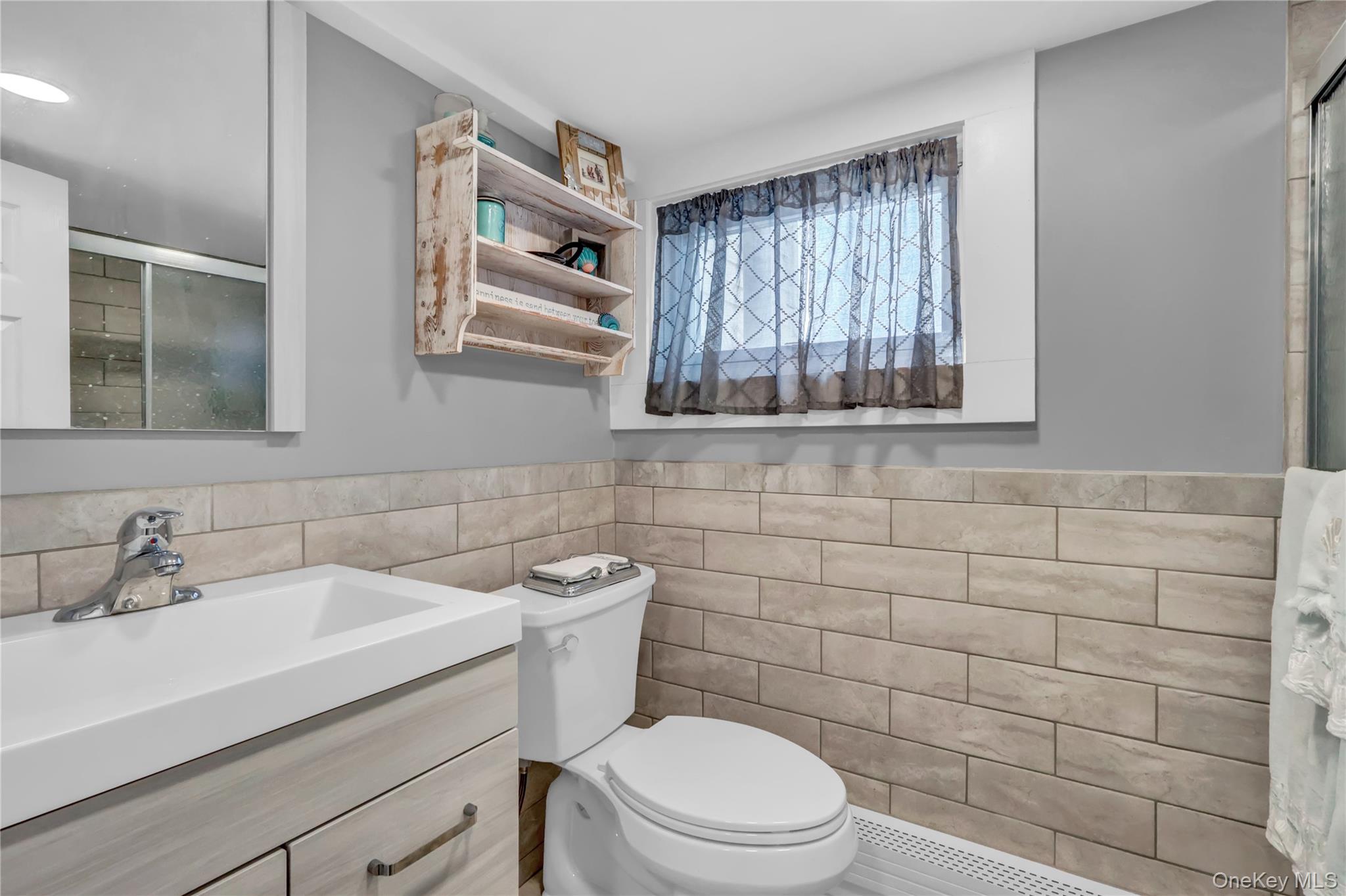  150 W Islip Road, West Islip, NY, 11795 - 物件實景