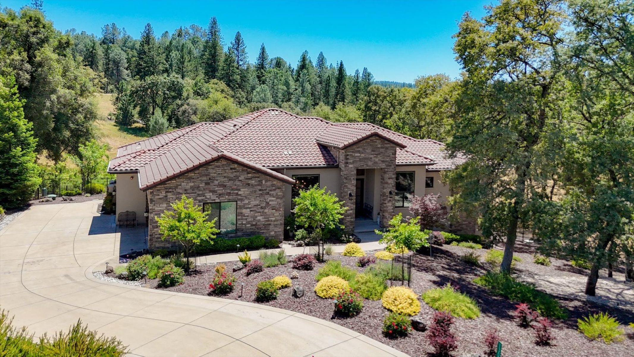  13056 Austin Forest Circle, Auburn, CA 95602 - 物件實景