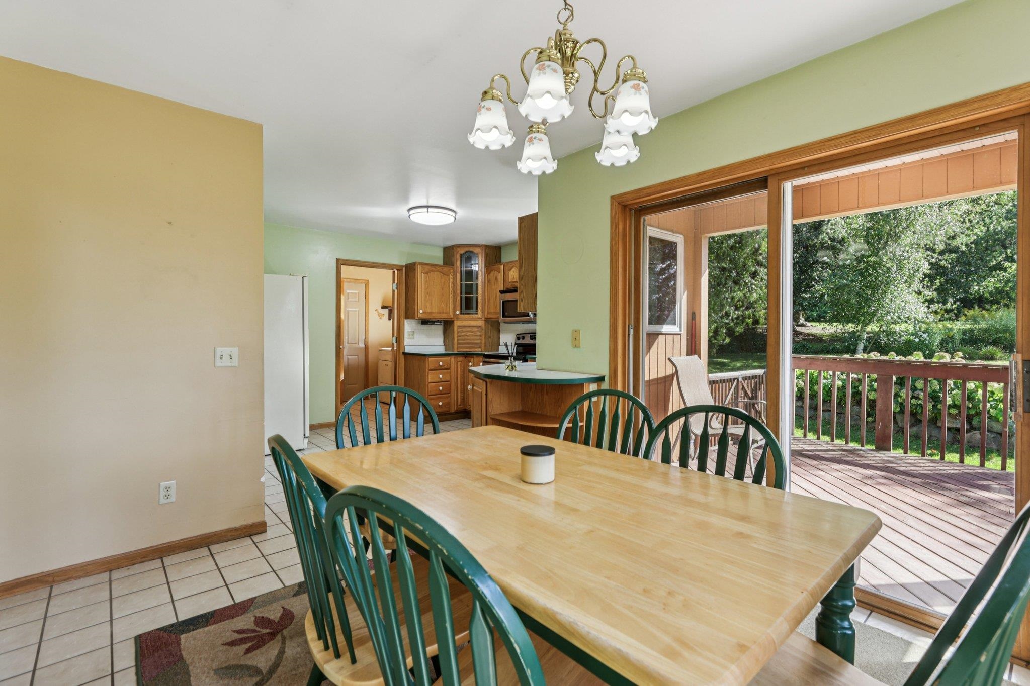 Deforest, Wisconsin, 53532, United States, 3 Bedrooms Bedrooms, ,3 BathroomsBathrooms,Residential,For Sale,1943421