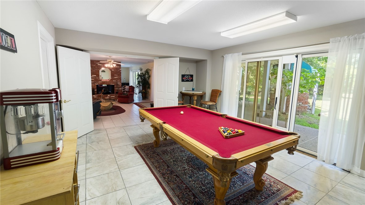 Rogers, Arkansas, 72756, United States, 5 Bedrooms Bedrooms, ,7 BathroomsBathrooms,Residential,For Sale,1846782