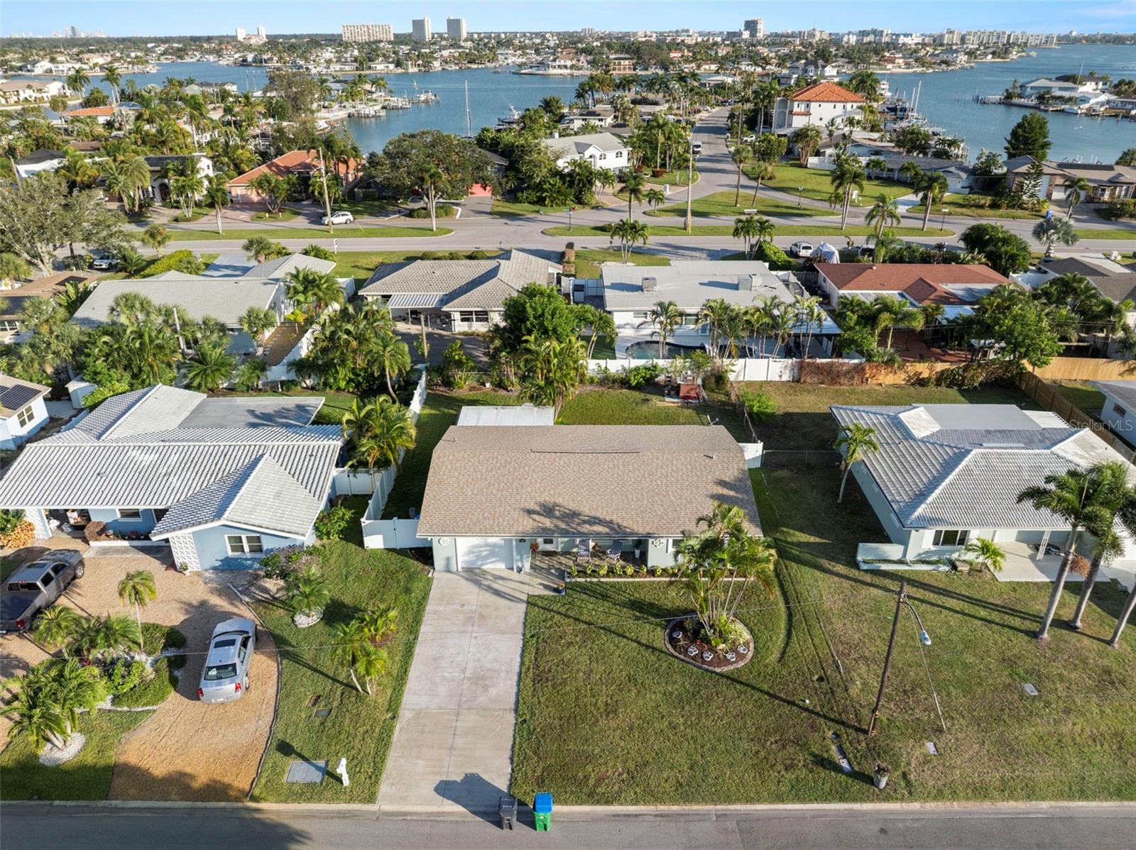 Treasure Island, Florida, 33706, United States, 3 Bedrooms Bedrooms, ,2 BathroomsBathrooms,Residential,For Sale,1996513