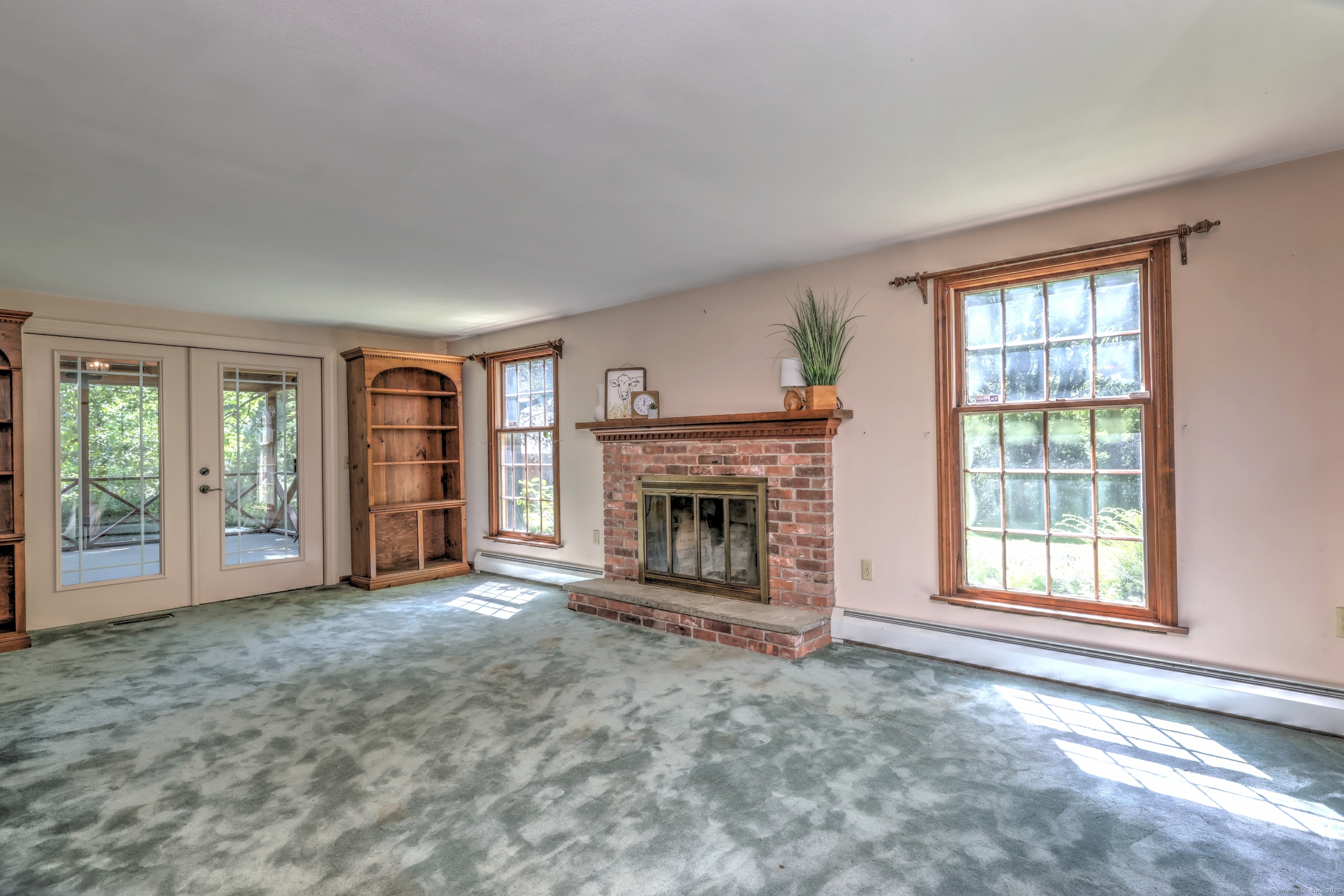 Torrington, Connecticut, 06790, United States, 3 Bedrooms Bedrooms, ,2 BathroomsBathrooms,Residential,For Sale,1927244
