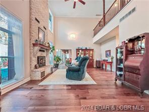 Camdenton, Missouri, 65020, United States, 5 Bedrooms Bedrooms, ,5 BathroomsBathrooms,Residential,For Sale,1850376