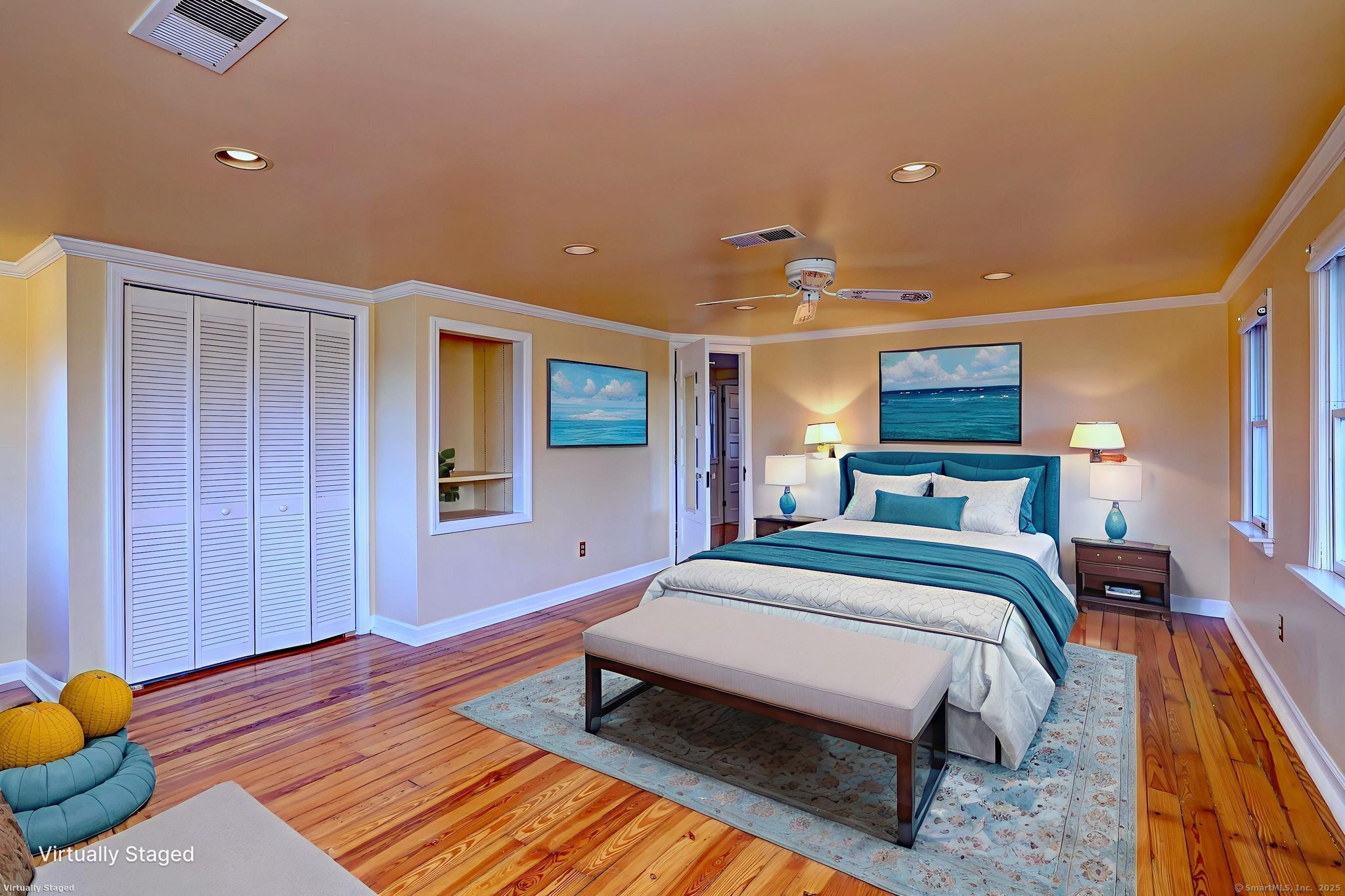 Milford, Connecticut, 06460, United States, 2 Bedrooms Bedrooms, ,2 BathroomsBathrooms,Residential,For Sale,1987873