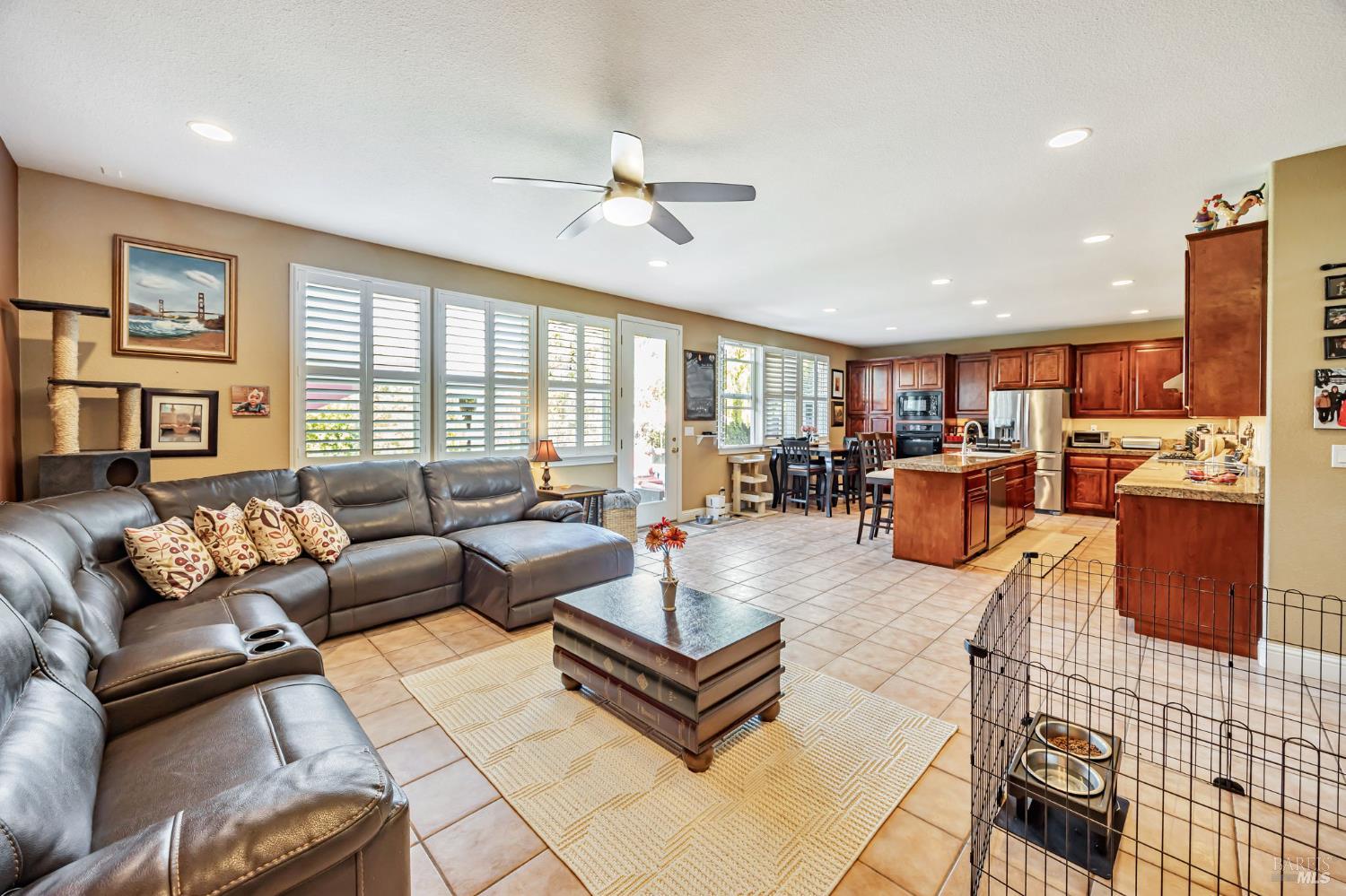 Windsor, California, 95492, United States, 4 Bedrooms Bedrooms, ,3 BathroomsBathrooms,Residential,For Sale,1942118
