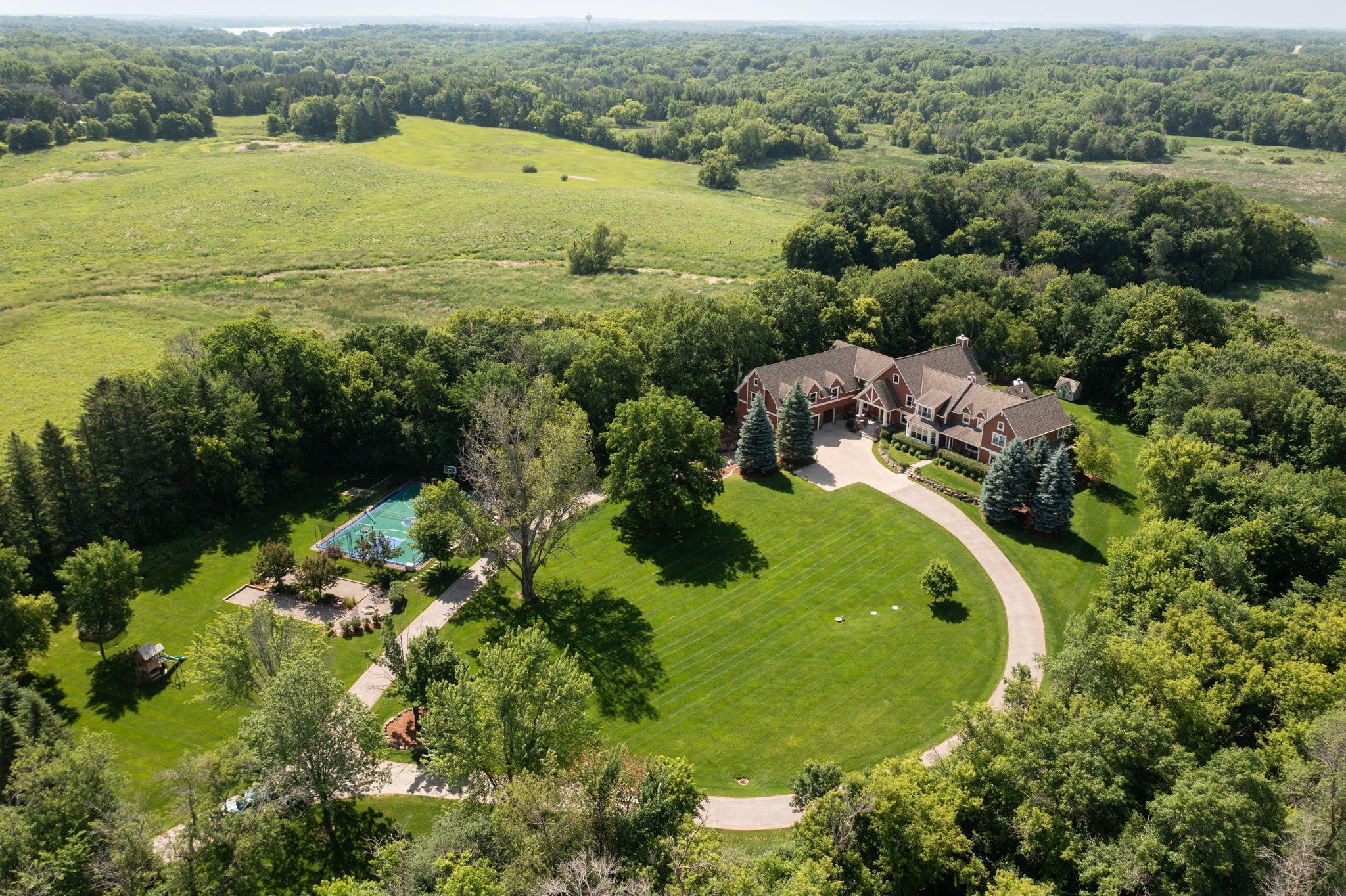 Minnetrista, Minnesota, 55364, United States, 5 Bedrooms Bedrooms, ,5 BathroomsBathrooms,Residential,For Sale,1891074