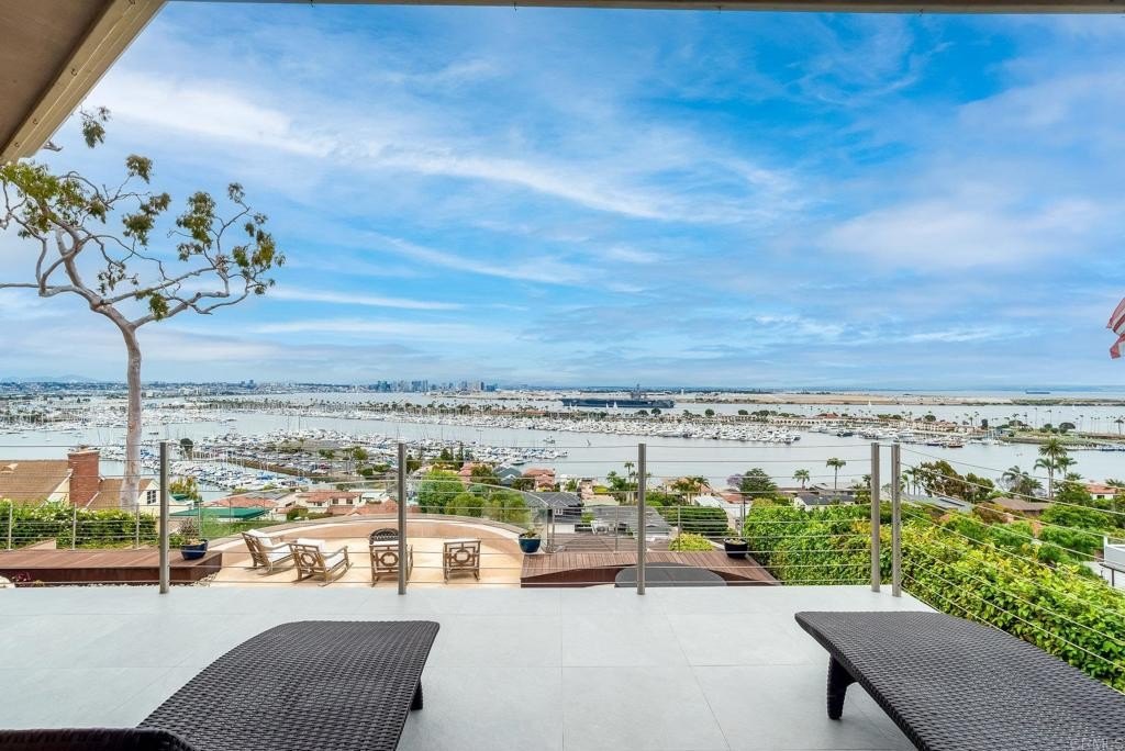 San Diego, California, 92106, United States, 4 Bedrooms Bedrooms, ,7 BathroomsBathrooms,Residential,For Sale,1988127