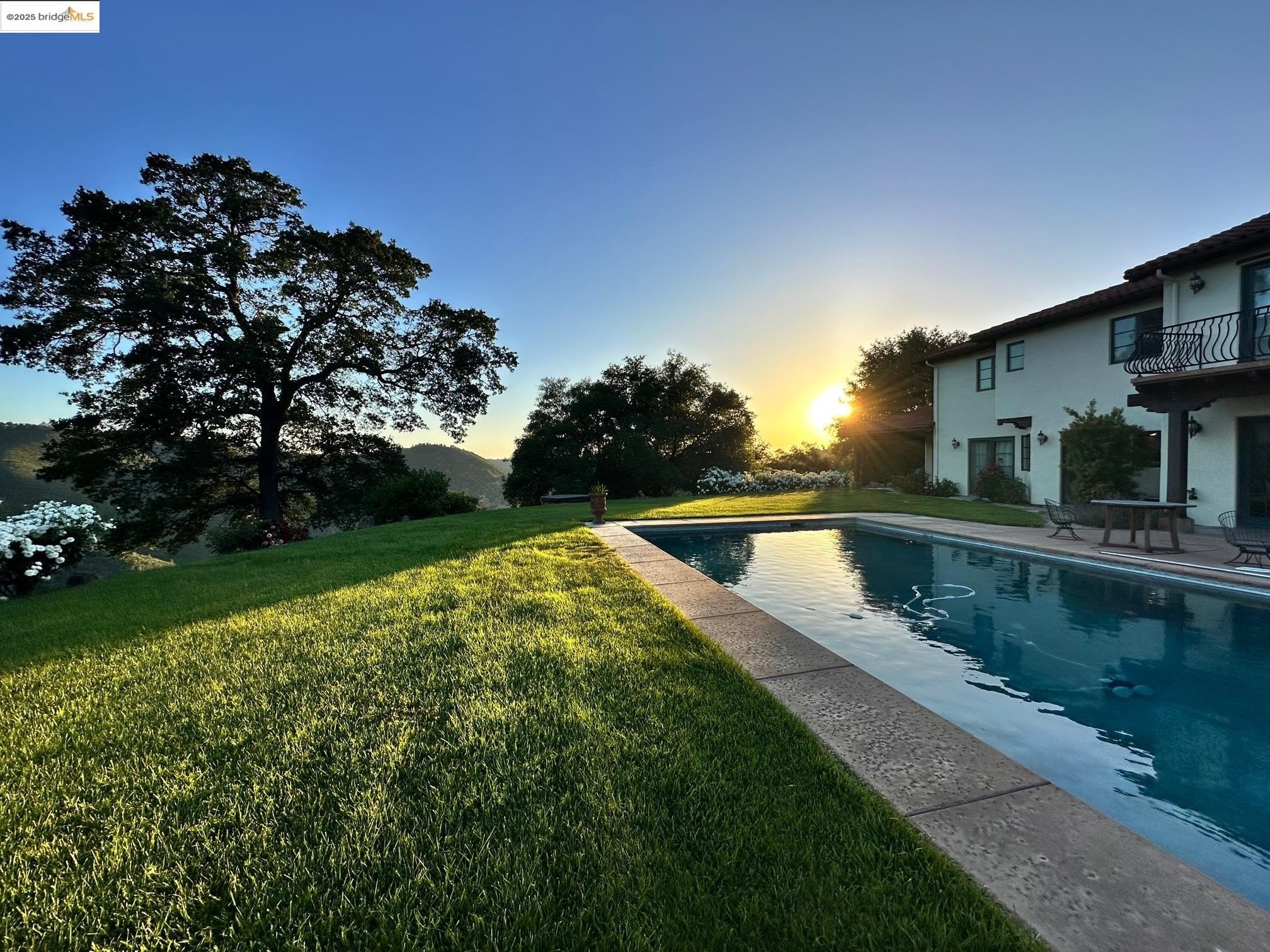 Sonora, California, 95370, United States, 4 Bedrooms Bedrooms, ,4 BathroomsBathrooms,Residential,For Sale,1846980