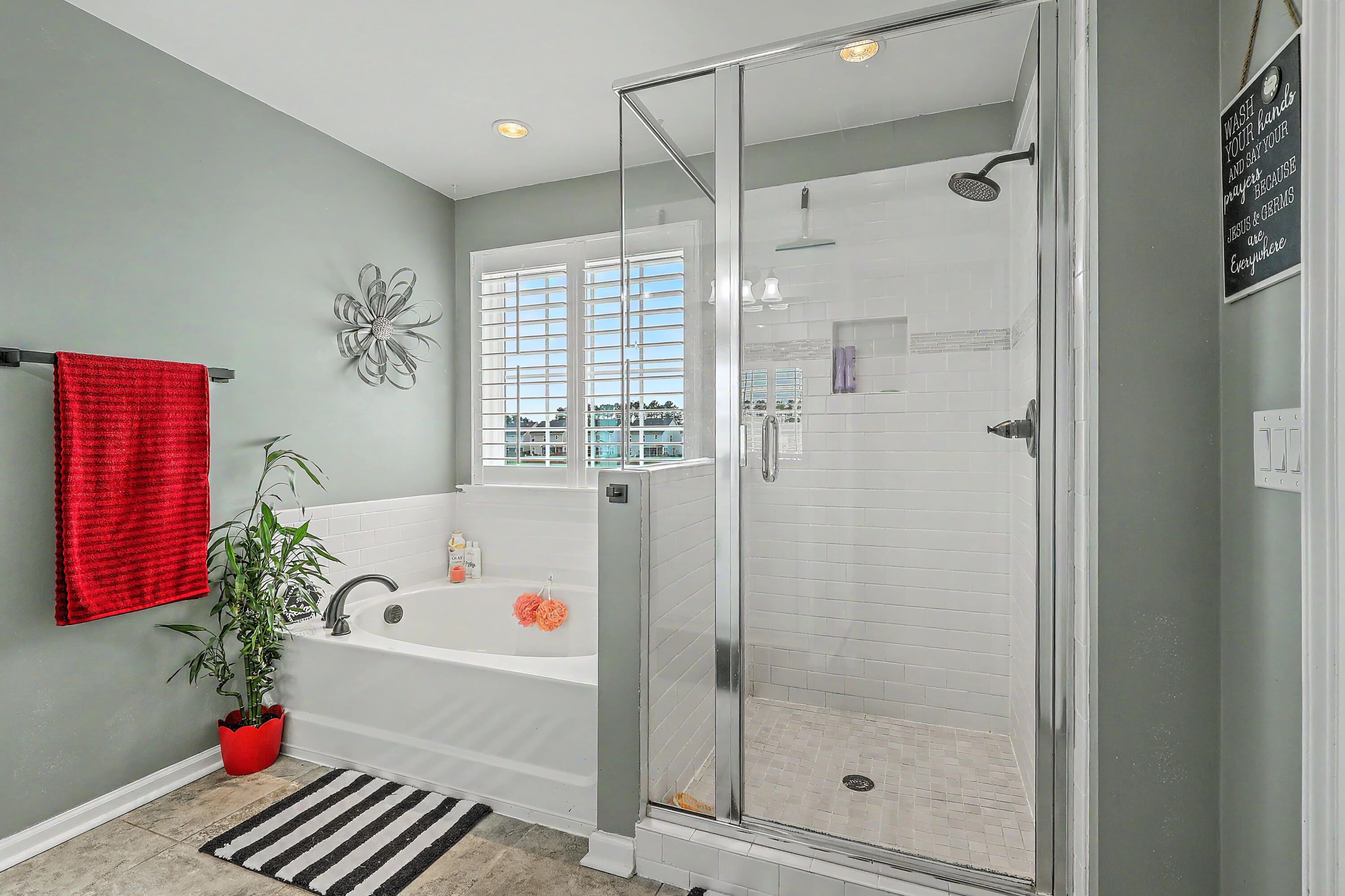 Summerville, South Carolina, 29486, United States, 4 Bedrooms Bedrooms, ,3 BathroomsBathrooms,Residential,For Sale,2038322