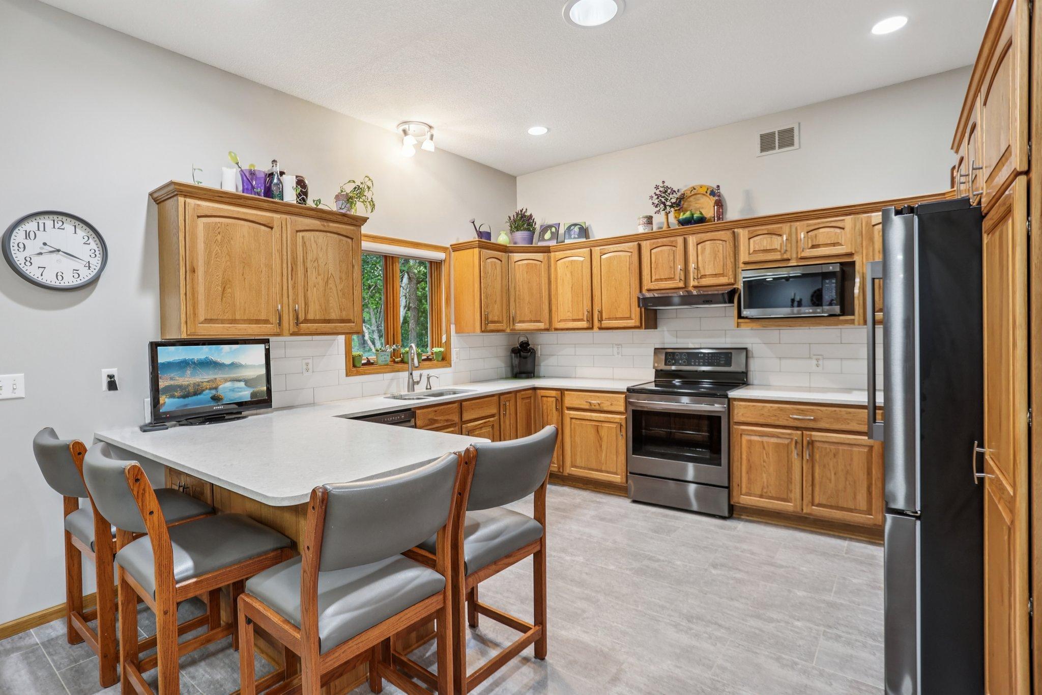 Blaine, Minnesota, 55449, United States, 4 Bedrooms Bedrooms, ,3 BathroomsBathrooms,Residential,For Sale,1940796