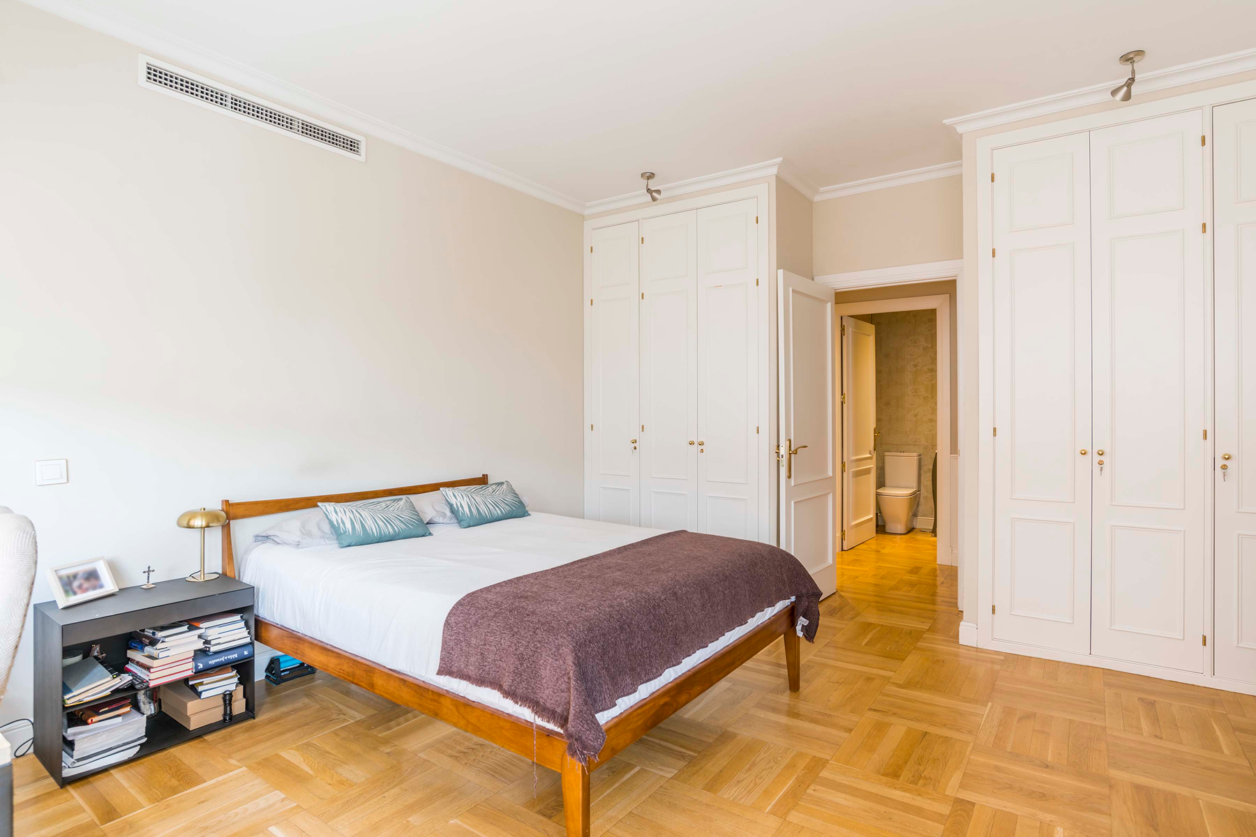  Classic flat in Castellana with 5 bedrooms, terrace, and 2 parking spaces - 物件實景