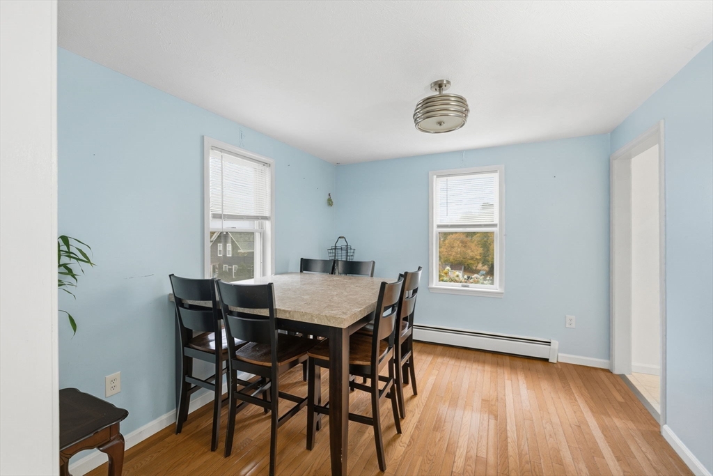 Lowell, Massachusetts, 01852, United States, 3 Bedrooms Bedrooms, ,3 BathroomsBathrooms,Residential,For Sale,2001570