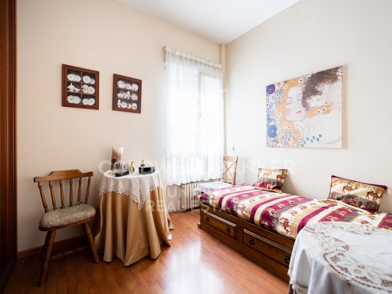 Madrid, Madrid, Chamber?, Almagro Madrid, Madrid, Madrid, Comunidad de Madrid, ES, 6 Bedrooms Bedrooms, ,4 BathroomsBathrooms,Residential,For Sale,Madrid, Madrid, Chamber?, Almagro Madrid, Madrid, ,1619918