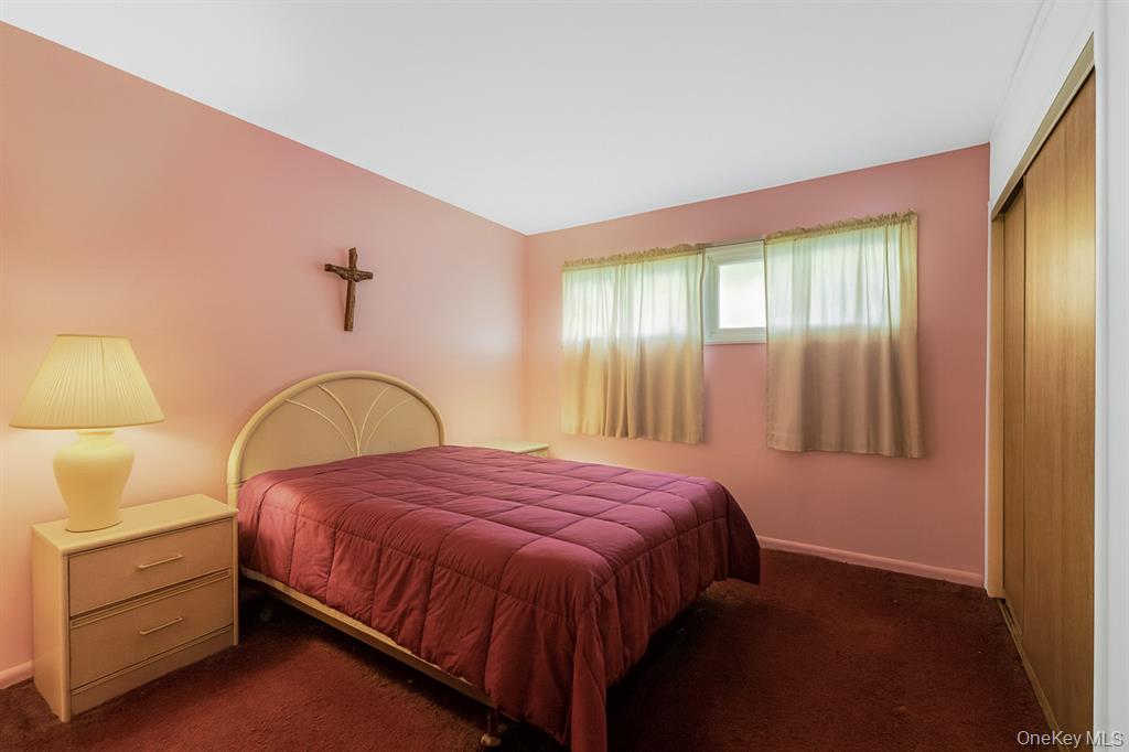 Yonkers, New York, 10710, United States, 3 Bedrooms Bedrooms, ,1 BathroomBathrooms,Residential,For Sale,1976083