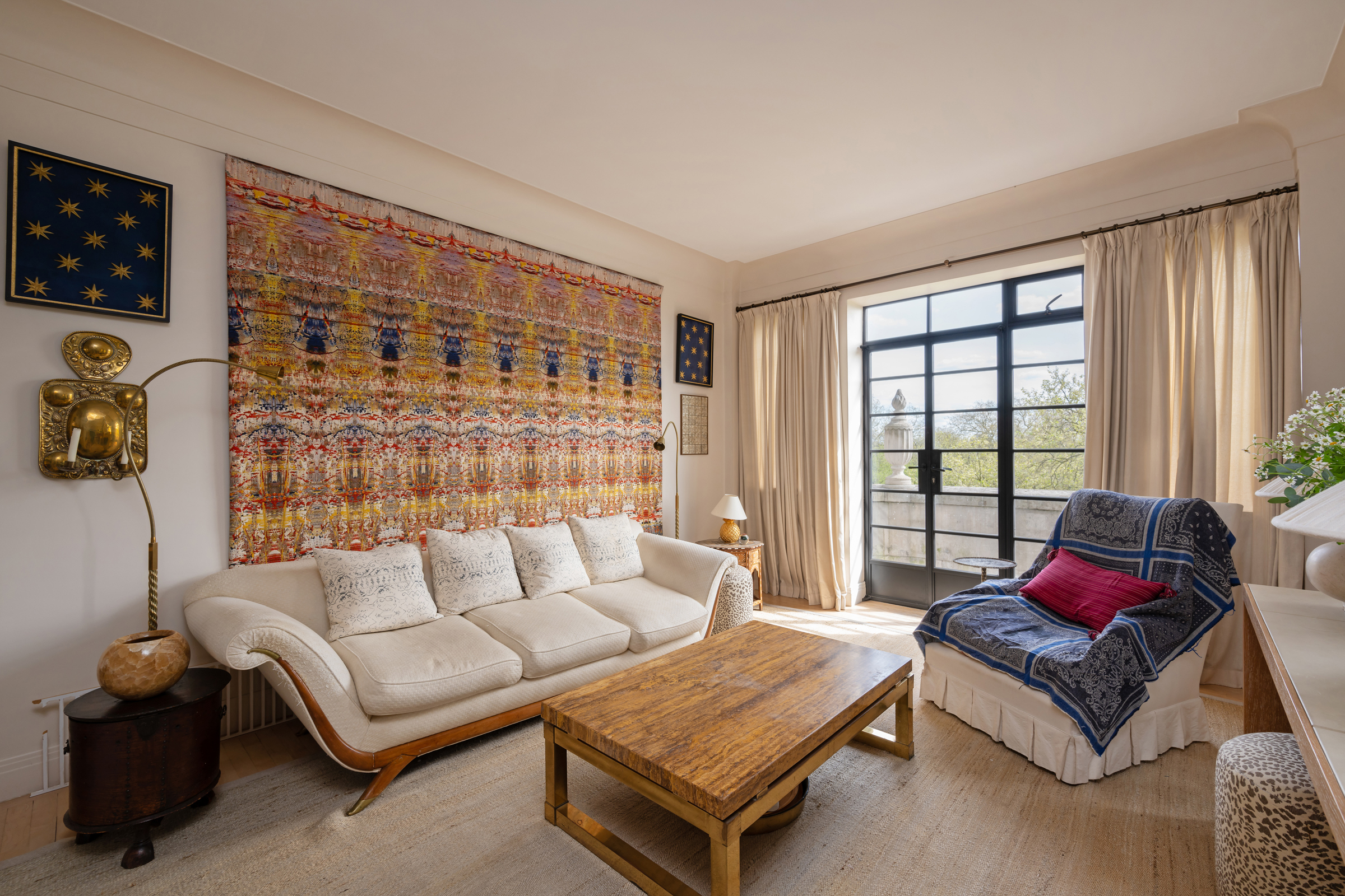  Fabulous fifth floor four bedroom apartment - 物件實景