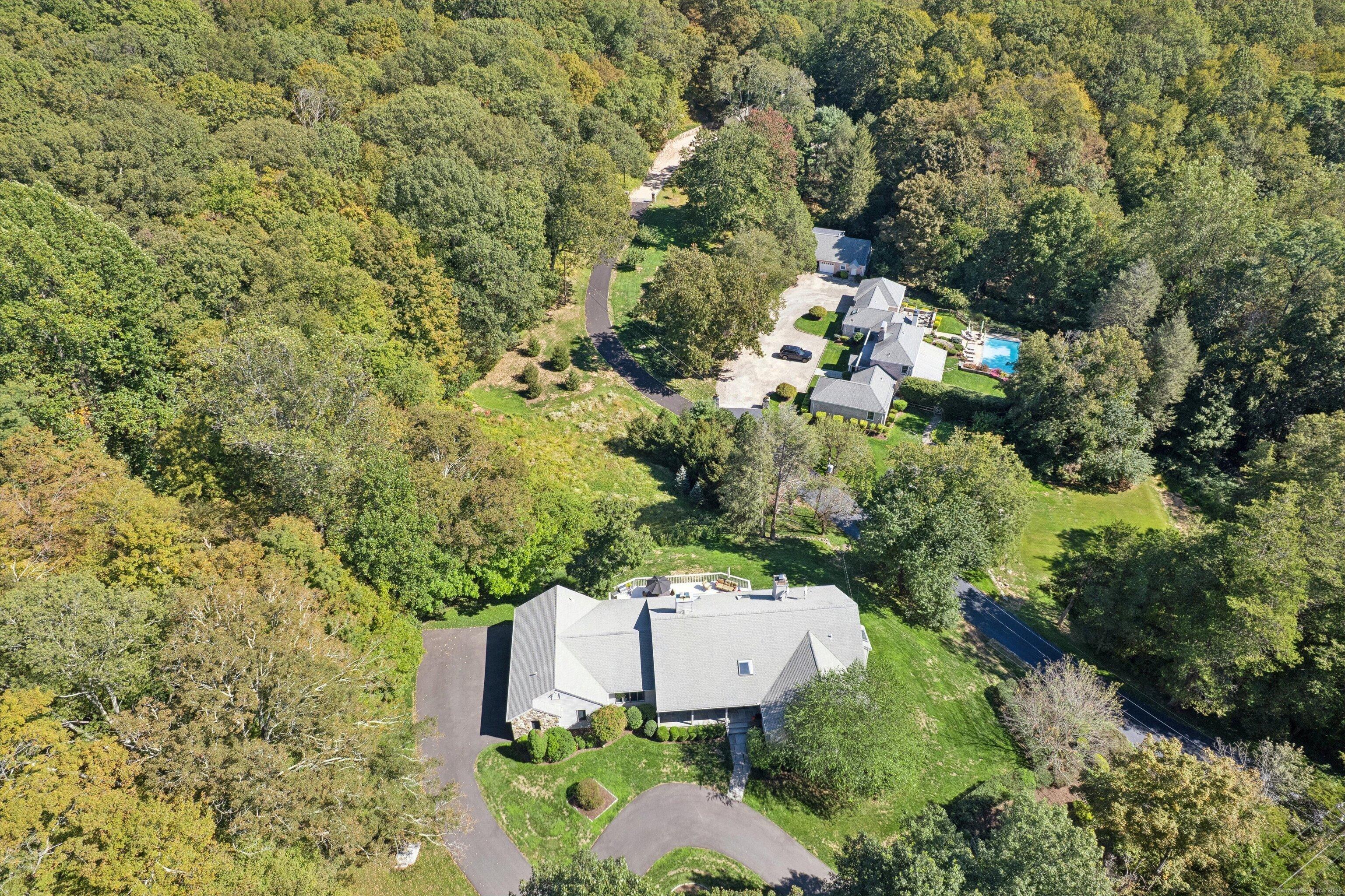 Stamford, Connecticut, 06903, United States, 5 Bedrooms Bedrooms, ,5 BathroomsBathrooms,Residential,For Sale,1976507