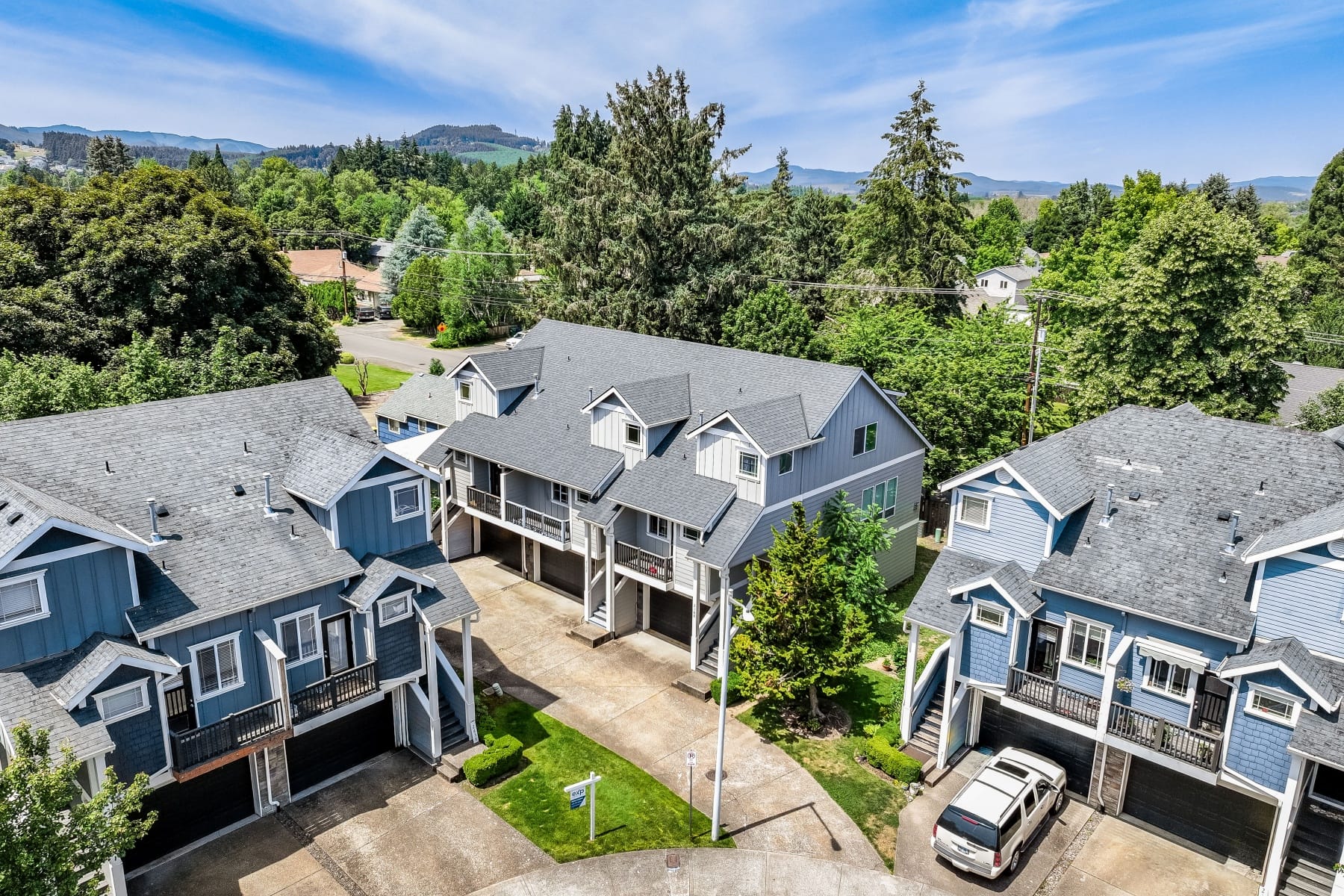  2106 CHARLIE CT Forest Grove, OR 97116 - 物件實景