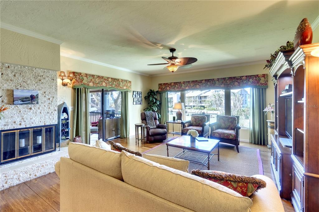 Cortez, Florida, 34215, United States, 3 Bedrooms Bedrooms, ,3 BathroomsBathrooms,Residential,For Sale,1988001