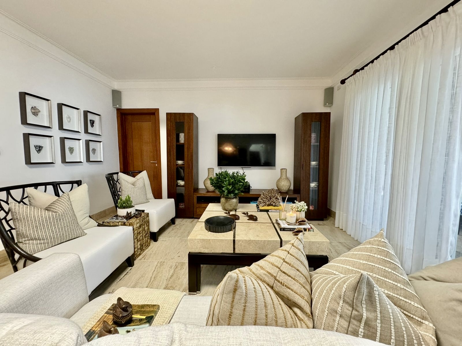Luxurious 3-Bedroom Condo in Las Terrenas Only Min, Las Terrenas, DO, 3 Bedrooms Bedrooms, ,4 BathroomsBathrooms,Residential,For Sale,Luxurious 3-Bedroom Condo in Las Terrenas Only Min,1674771