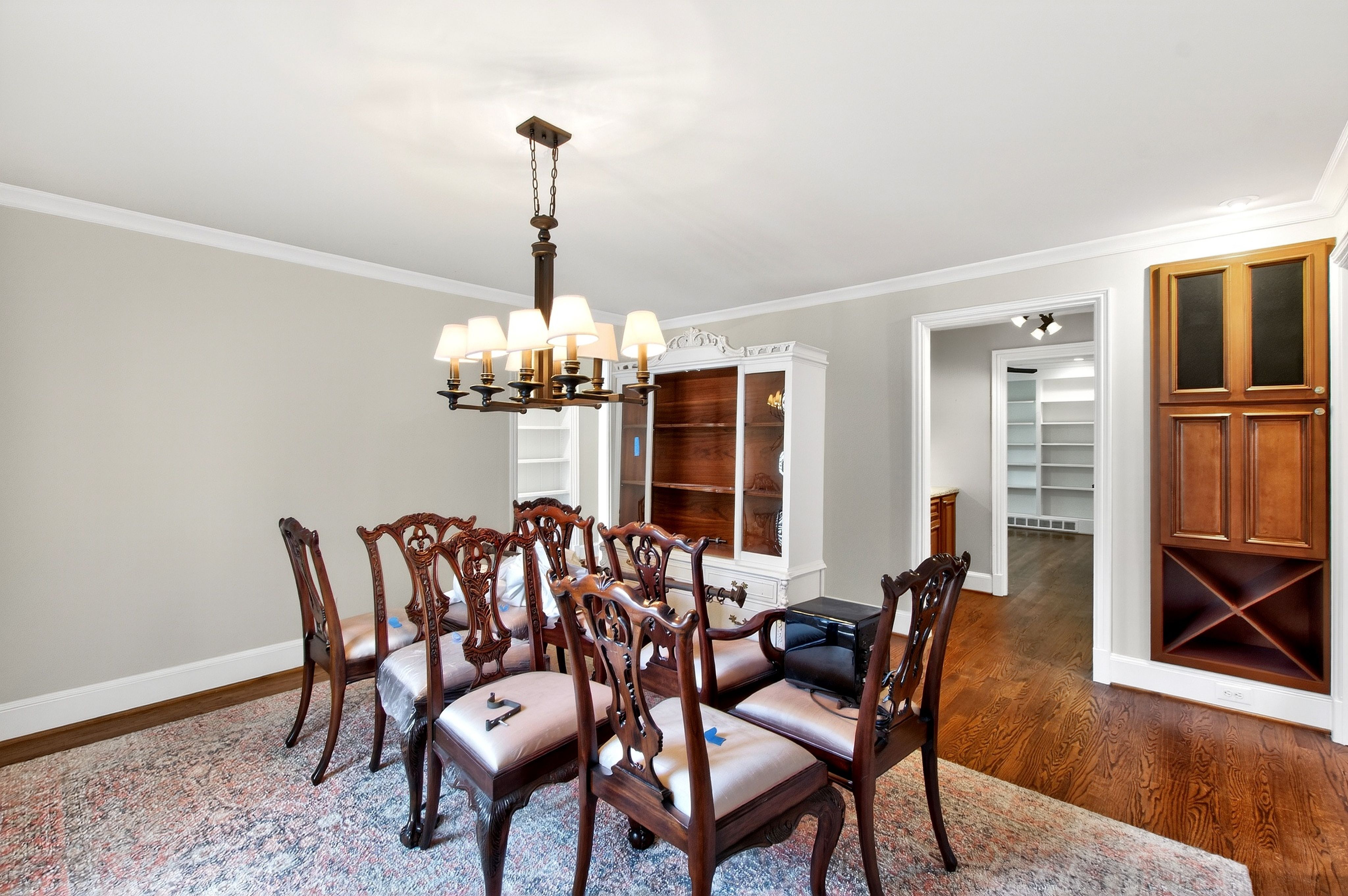  3620 Alamance Drive, Raleigh, NC 27609 - 物件實景