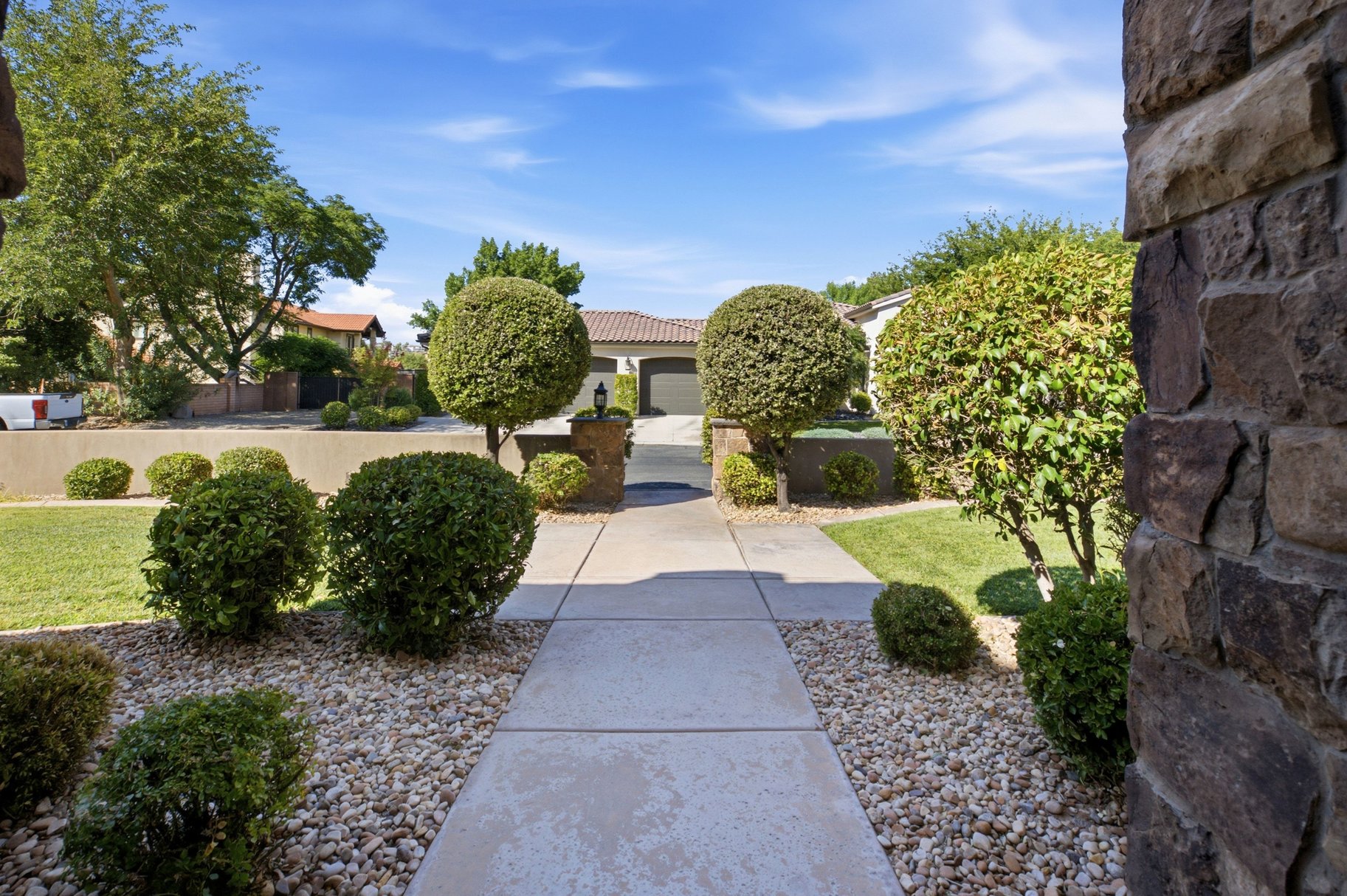  French Country Estate, Tucked Within an Exclusive Luxury Gated Community - 物件實景