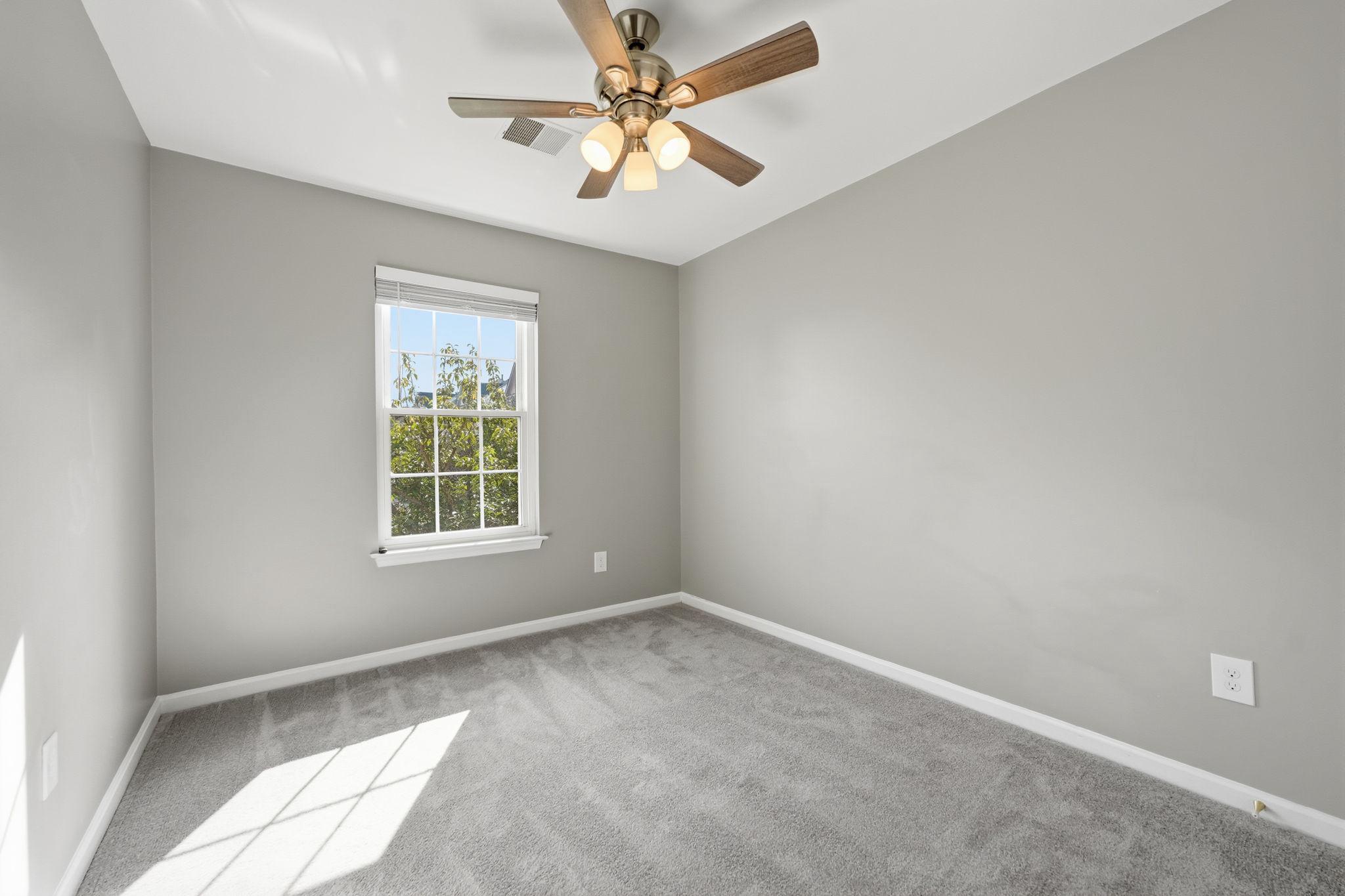  21764 Kings Crossing Terrace, Ashburn, VA, 20147 - 物件實景