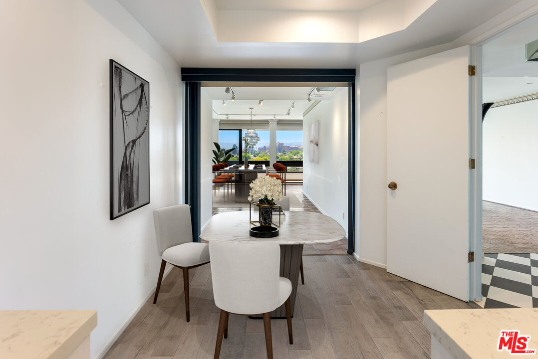 Los Angeles, California, 90024, United States, 2 Bedrooms Bedrooms, ,3 BathroomsBathrooms,Residential,For Sale,1883580