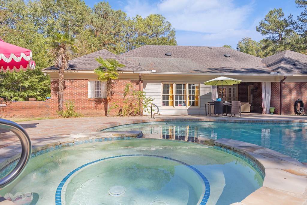 Columbus, Georgia, 31909, United States, 4 Bedrooms Bedrooms, ,3 BathroomsBathrooms,Residential,For Sale,1965111