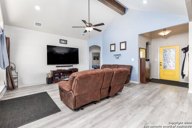 Charlotte, Texas, 78011, United States, 4 Bedrooms Bedrooms, ,3 BathroomsBathrooms,Residential,For Sale,2008526