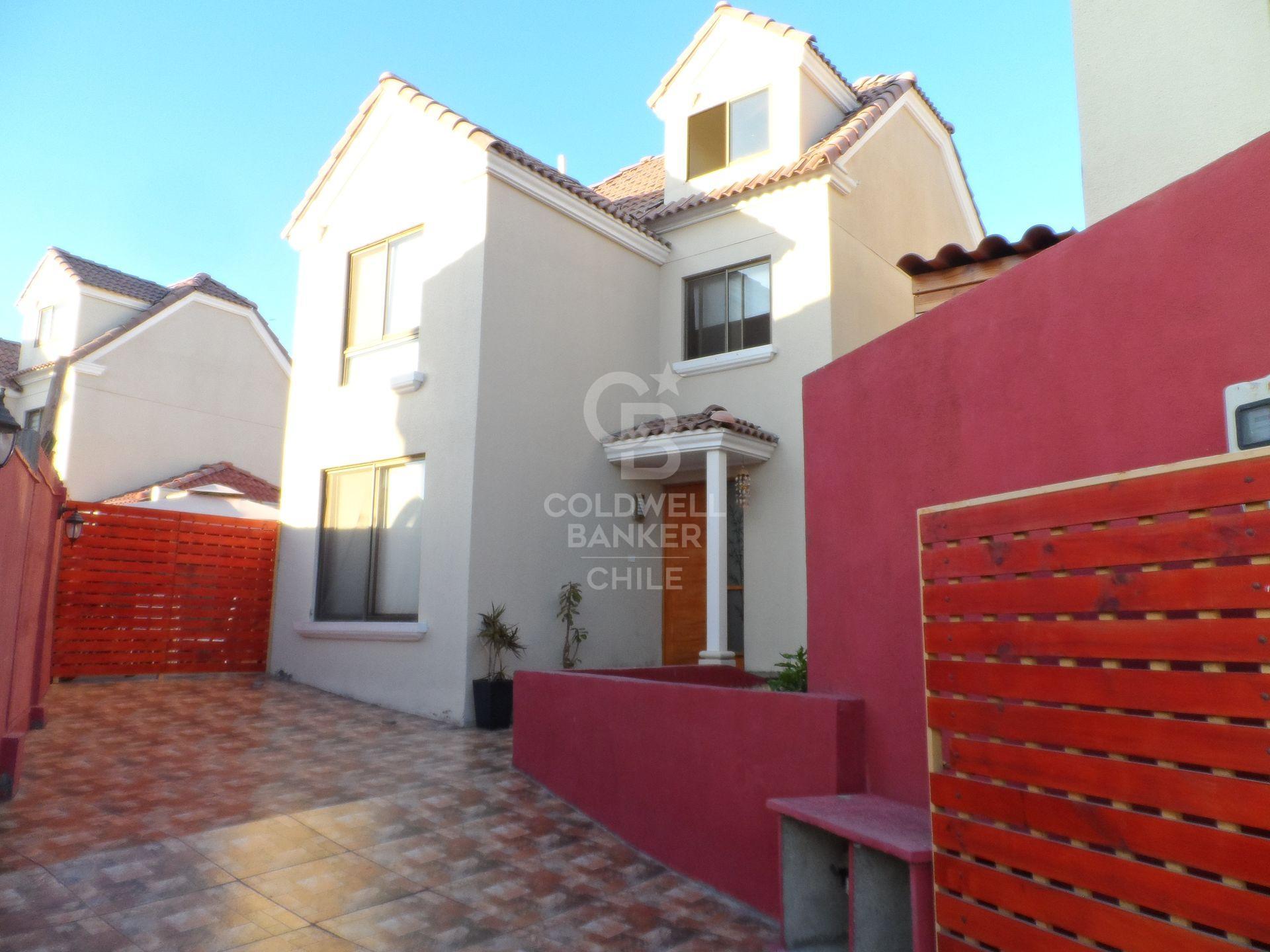 Antofagasta, Chile, 4 Bedrooms Bedrooms, ,2 BathroomsBathrooms,Residential,For Sale,1877161