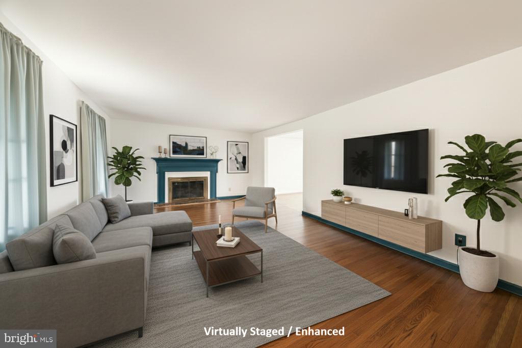 Cherry Hill, New Jersey, 08034, United States, 4 Bedrooms Bedrooms, ,4 BathroomsBathrooms,Residential,For Sale,1990479