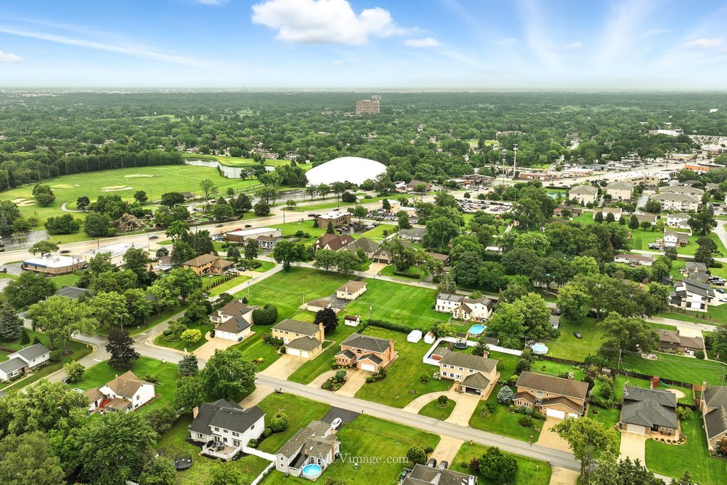 Addison, Illinois, 60101, United States, 4 Bedrooms Bedrooms, ,4 BathroomsBathrooms,Residential,For Sale,1918803