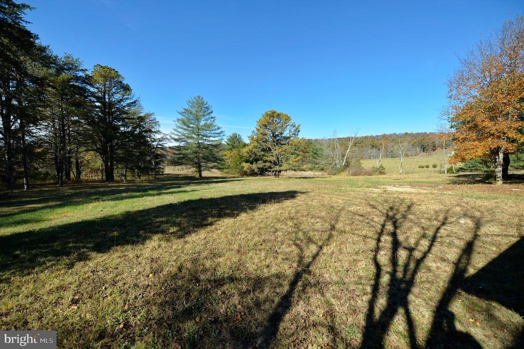 Bloomery, West Virginia, 26817, United States, 3 Bedrooms Bedrooms, ,2 BathroomsBathrooms,Residential,For Sale,1980909