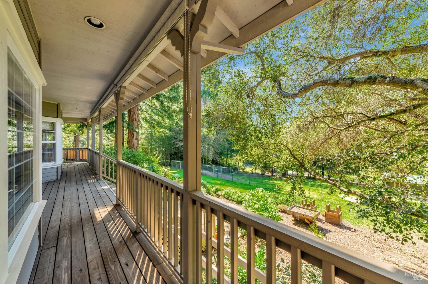 Sebastopol, California, 95472, United States, 4 Bedrooms Bedrooms, ,3 BathroomsBathrooms,Residential,For Sale,1989317