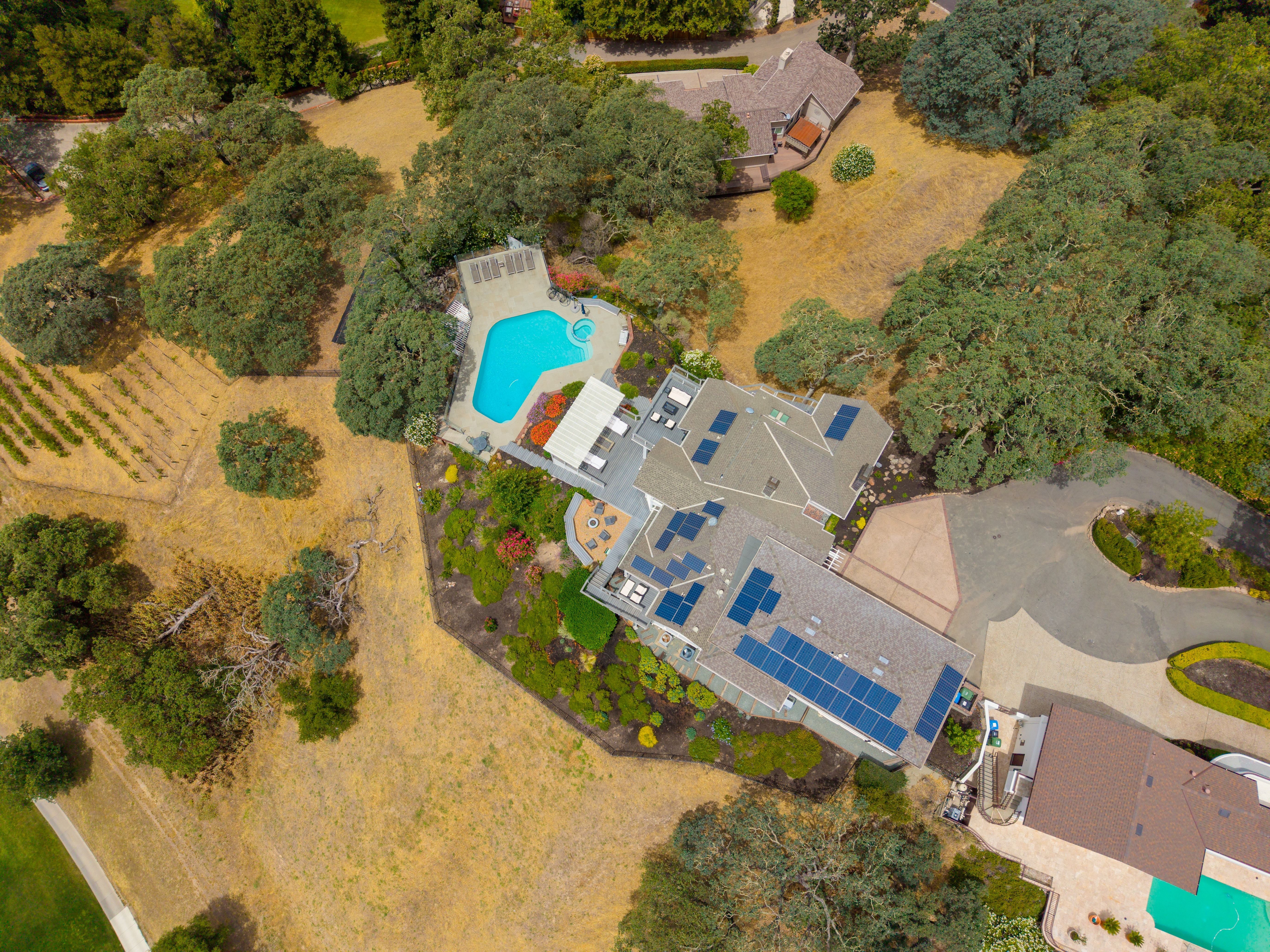  Sweeping Fairway Views Meet Rare Outdoor Living - 物件實景