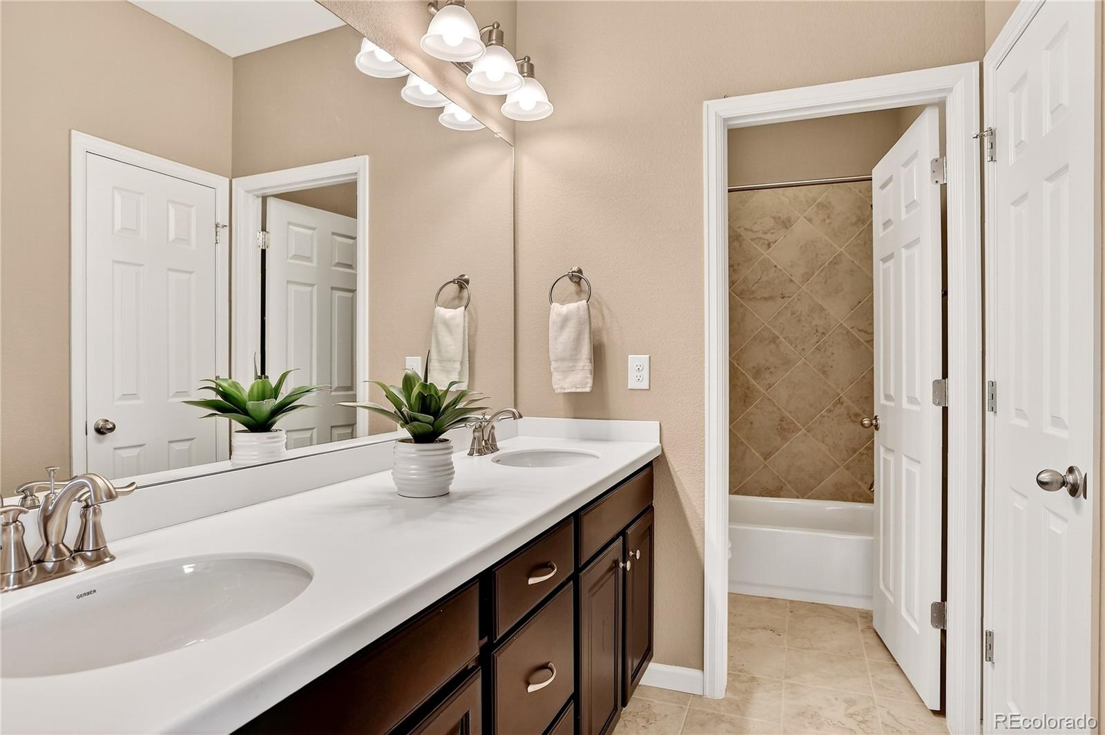 Parker, Colorado, 80134, United States, 4 Bedrooms Bedrooms, ,3 BathroomsBathrooms,Residential,For Sale,1987572