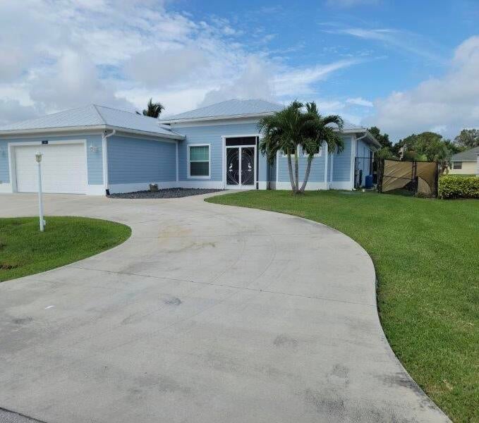 Port Saint Lucie, Florida, 34983, United States, 4 Bedrooms Bedrooms, ,3 BathroomsBathrooms,Residential,For Sale,1937385