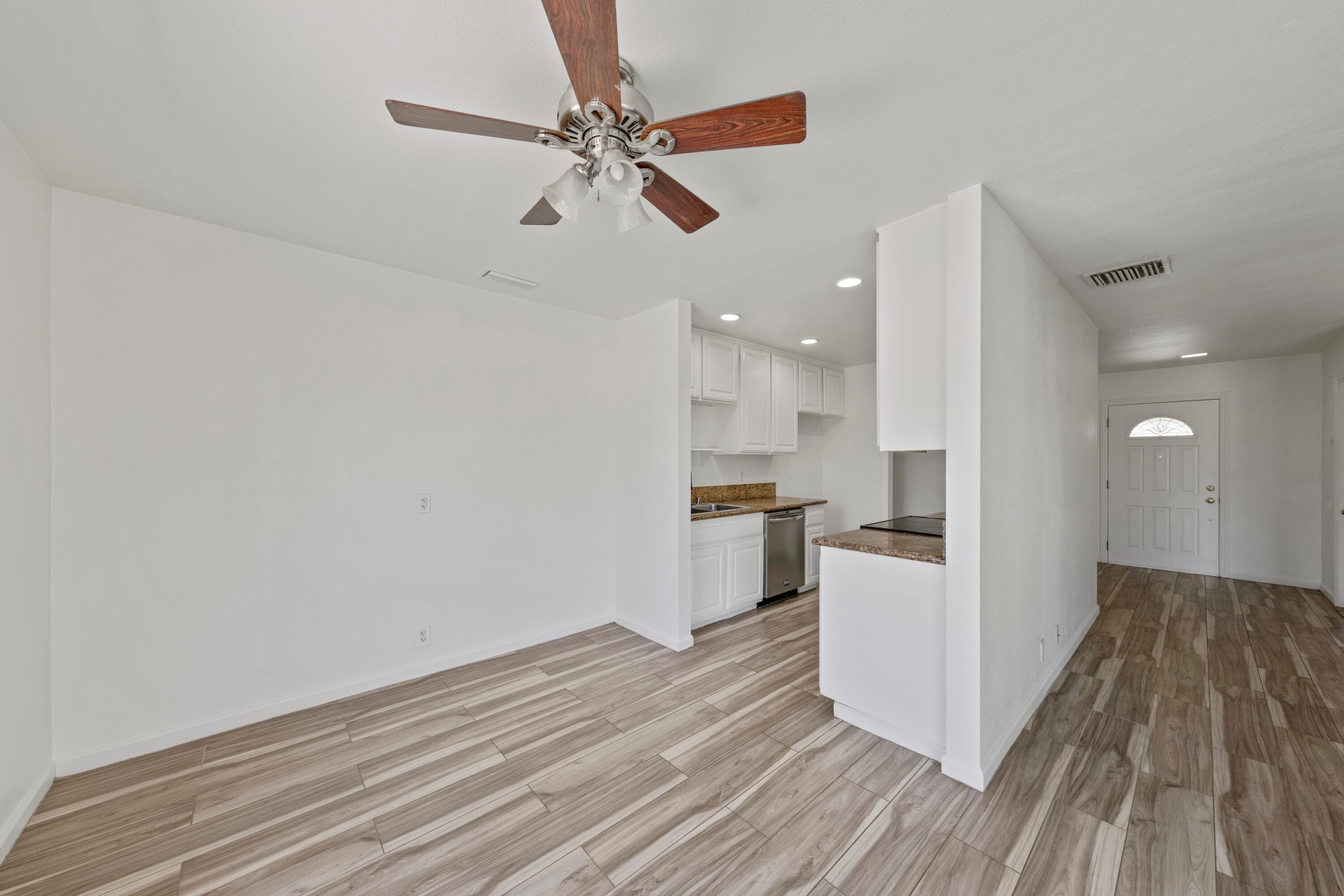 Palm Desert, California, 92260, United States, 3 Bedrooms Bedrooms, ,2 BathroomsBathrooms,Residential,For Sale,1906688