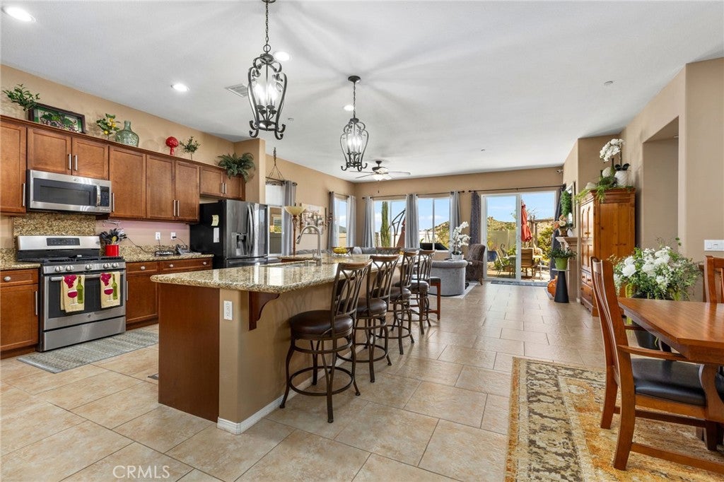 Beaumont, California, 92223, United States, 2 Bedrooms Bedrooms, ,3 BathroomsBathrooms,Residential,For Sale,1863988