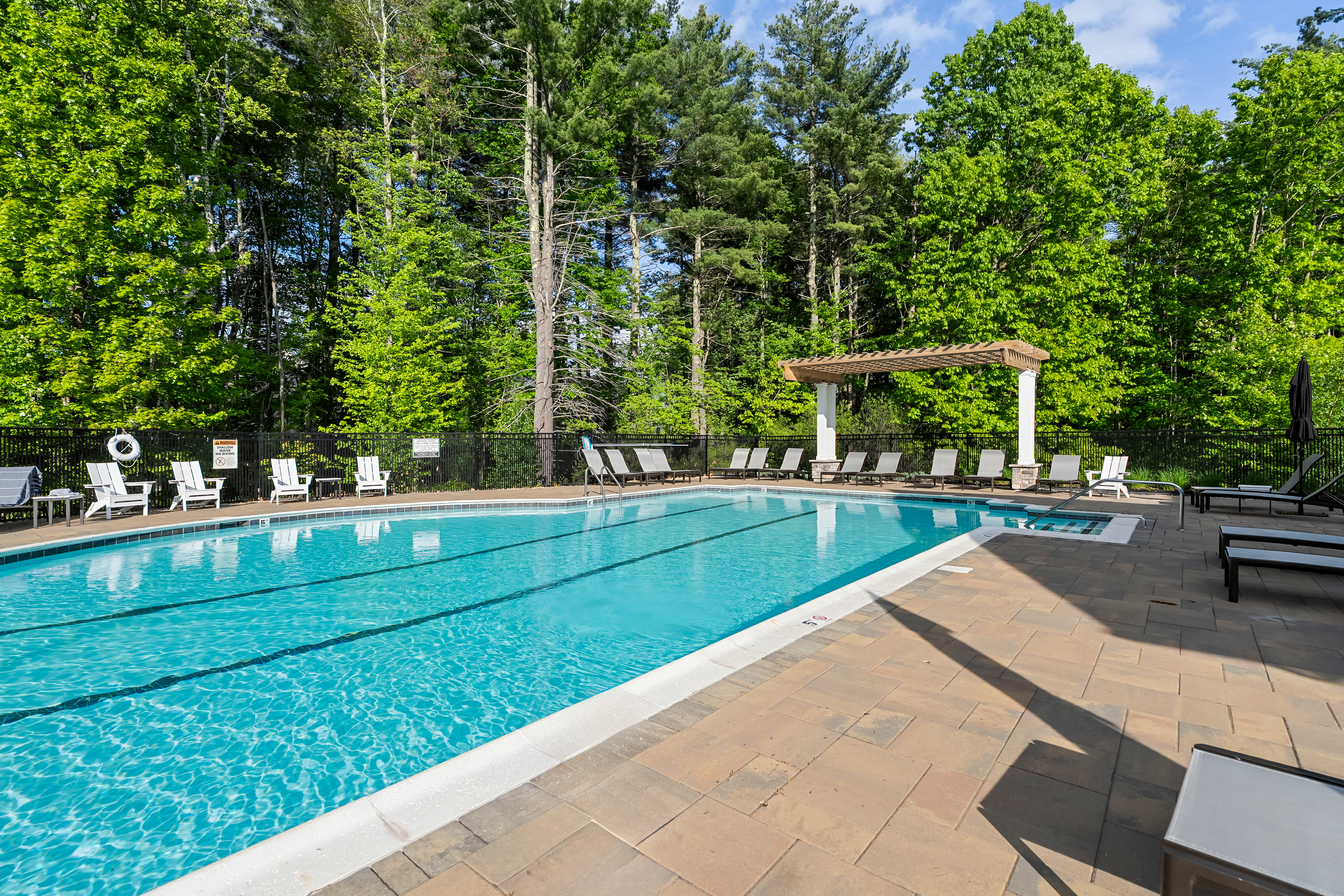 2 Hummingbird Way, Unit 1, Methuen, MA, 01844 - 物件實景